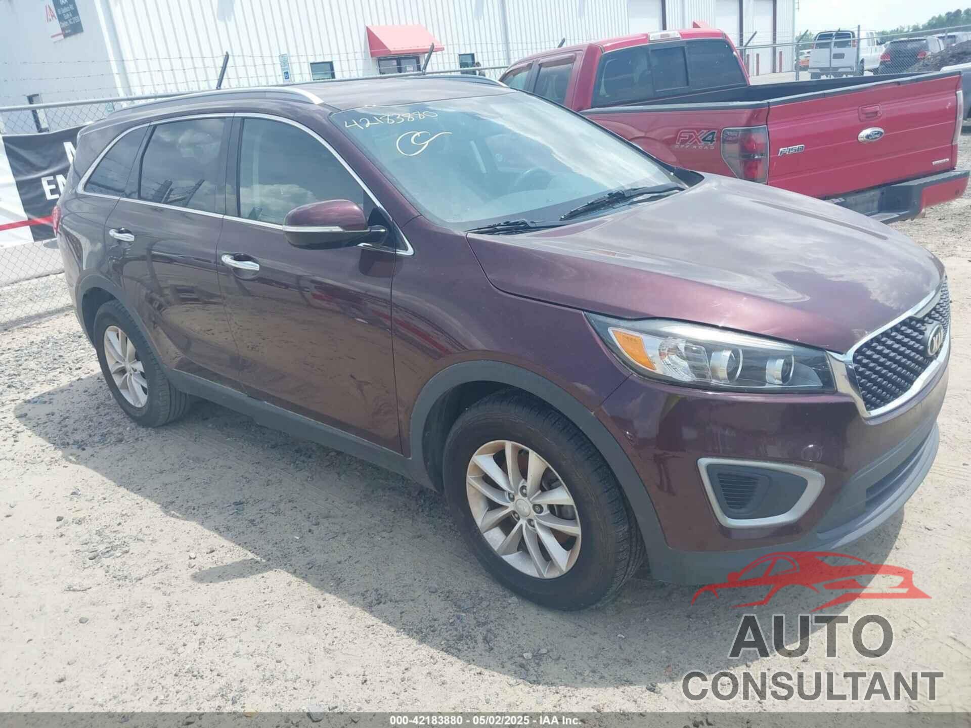 KIA SORENTO 2018 - 5XYPG4A37JG340249