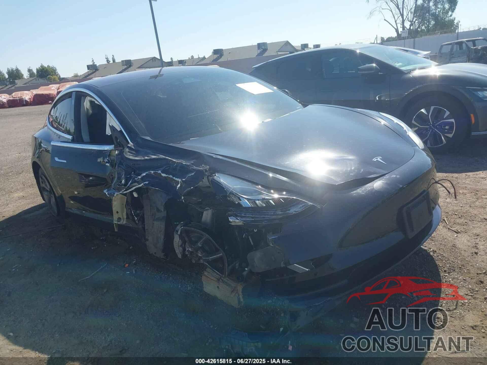TESLA MODEL 3 2018 - 5YJ3E1EB5JF062995