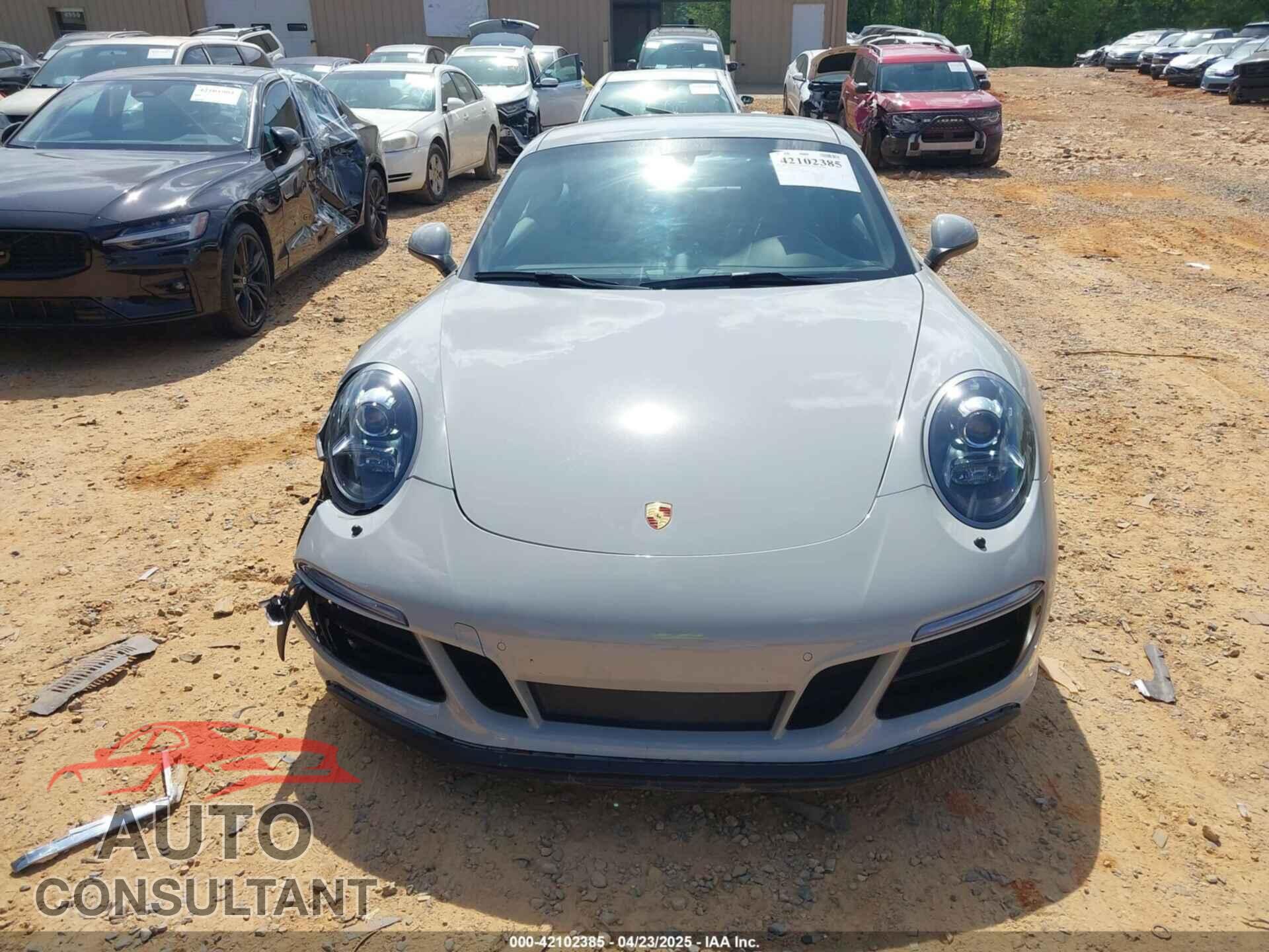 PORSCHE 911 2018 - WP0AB2A98JS123719