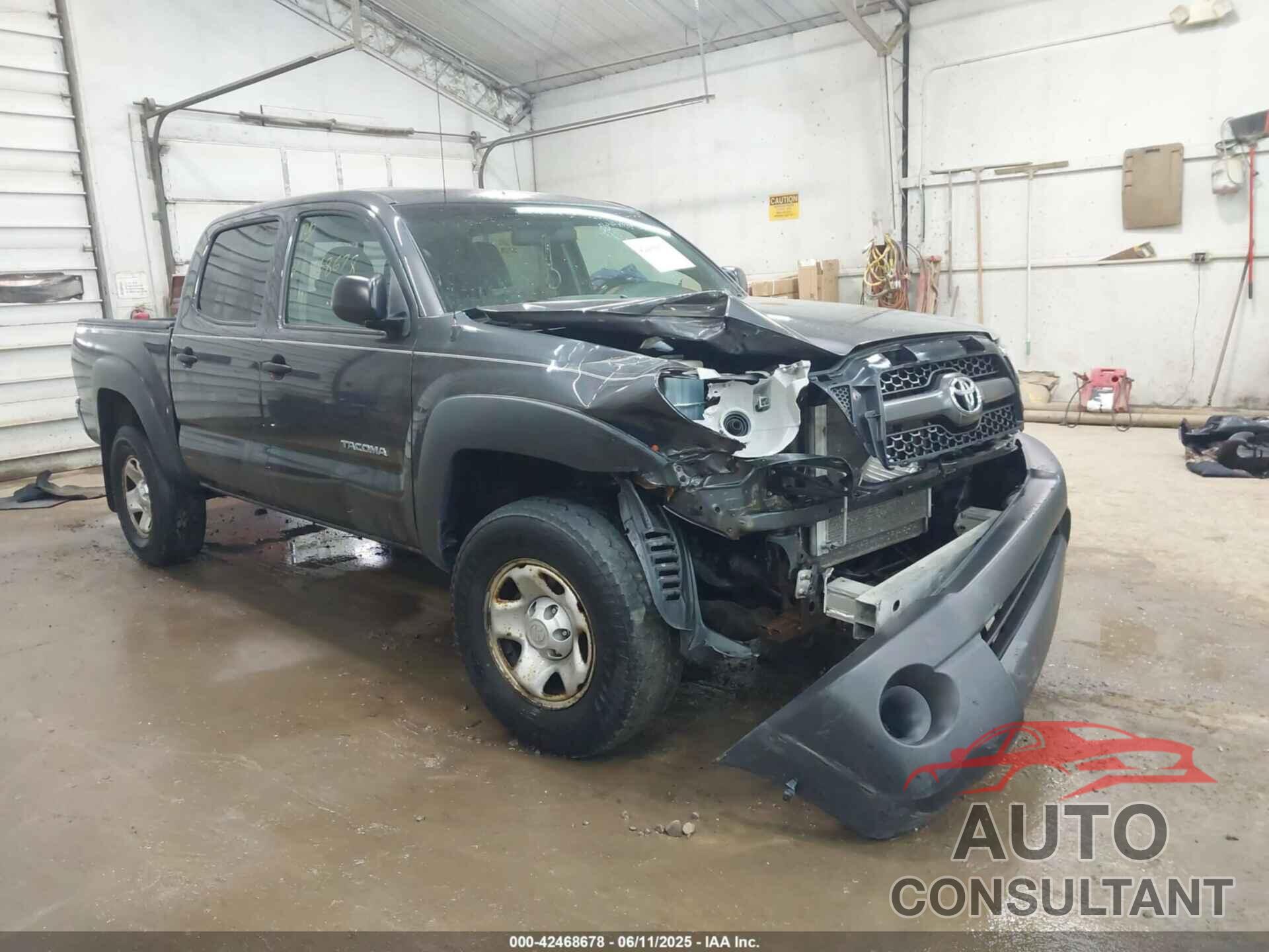 TOYOTA TACOMA 2011 - 3TMLU4ENXBM071929