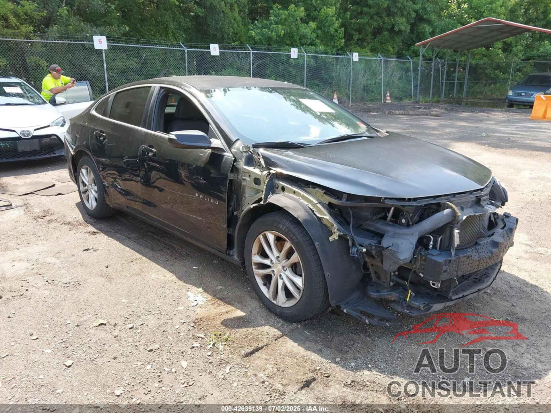 CHEVROLET MALIBU 2016 - 1G1ZE5ST3GF350963