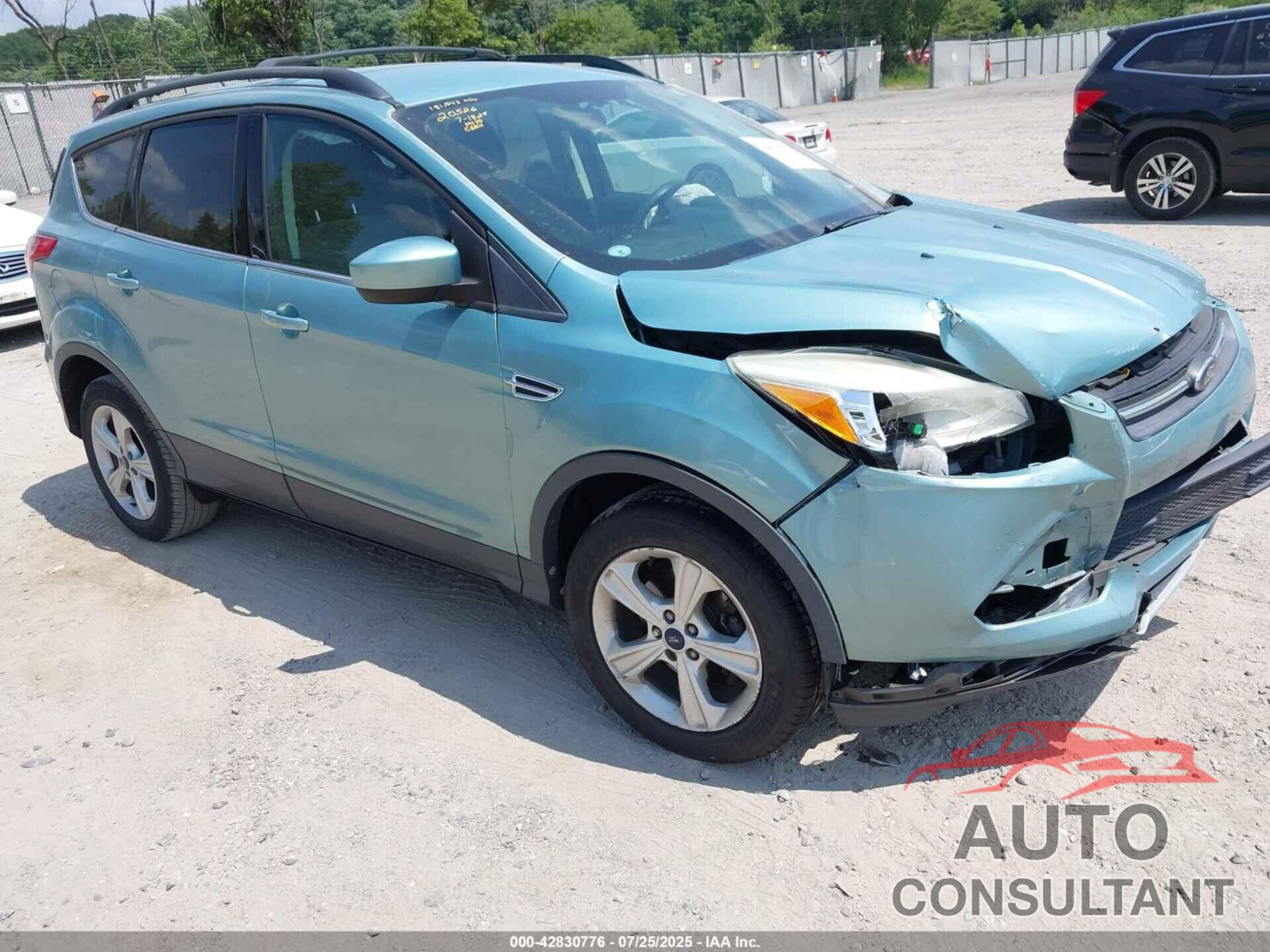 FORD ESCAPE 2013 - 1FMCU0GX2DUD63432