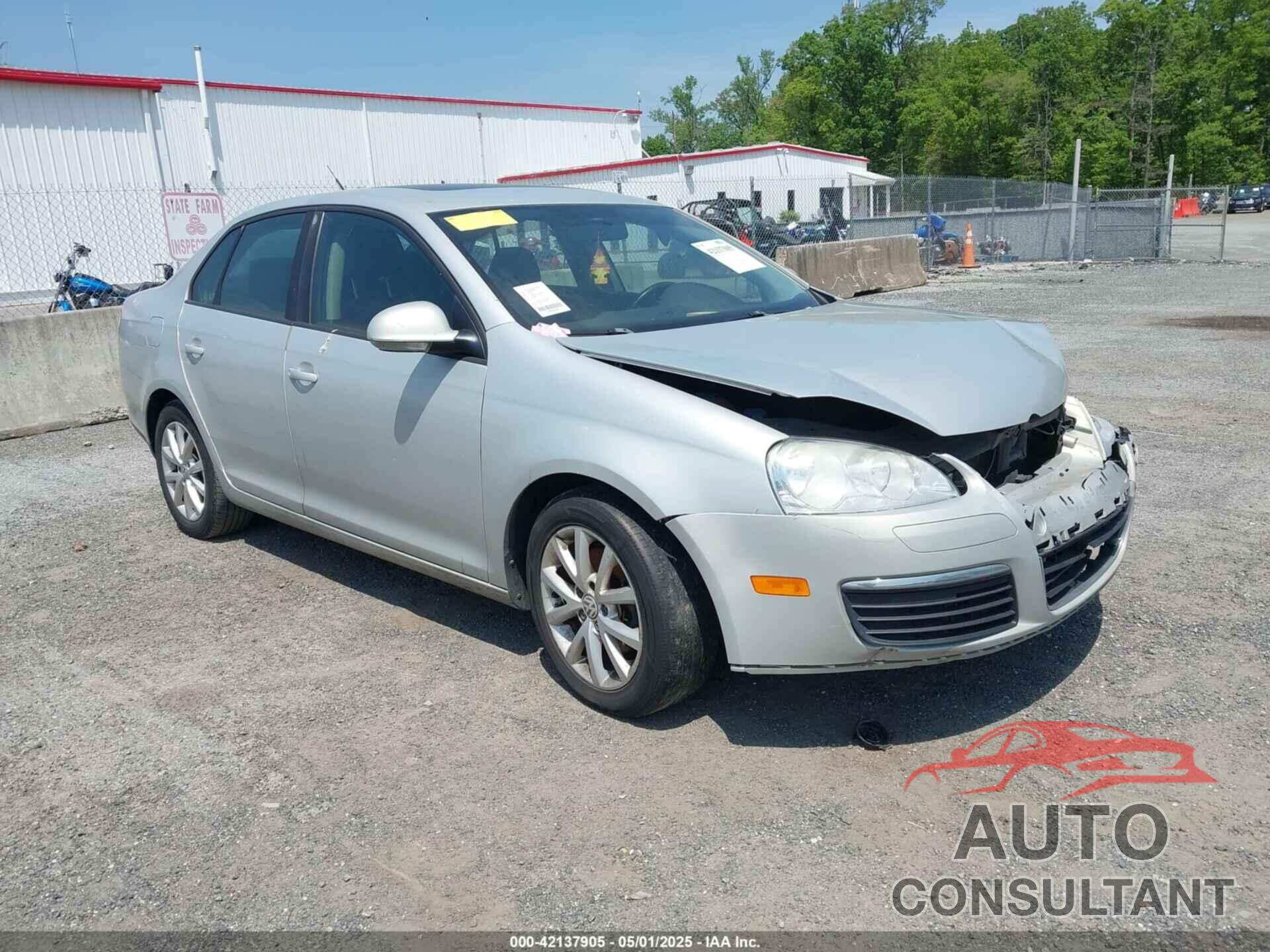 VOLKSWAGEN JETTA 2010 - 3VWRX7AJXAM105076