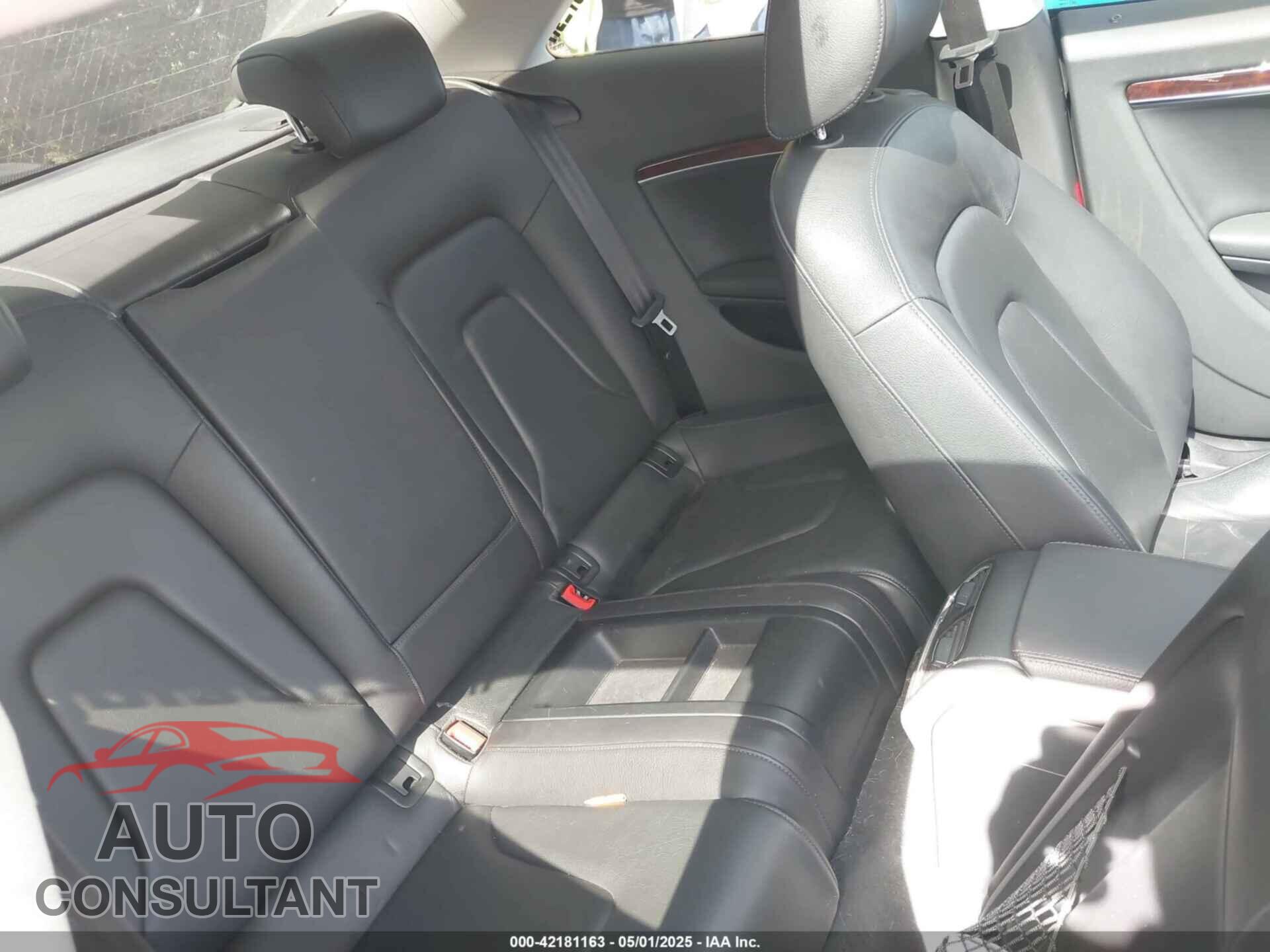AUDI A5 2012 - WAULFAFR3CA028085