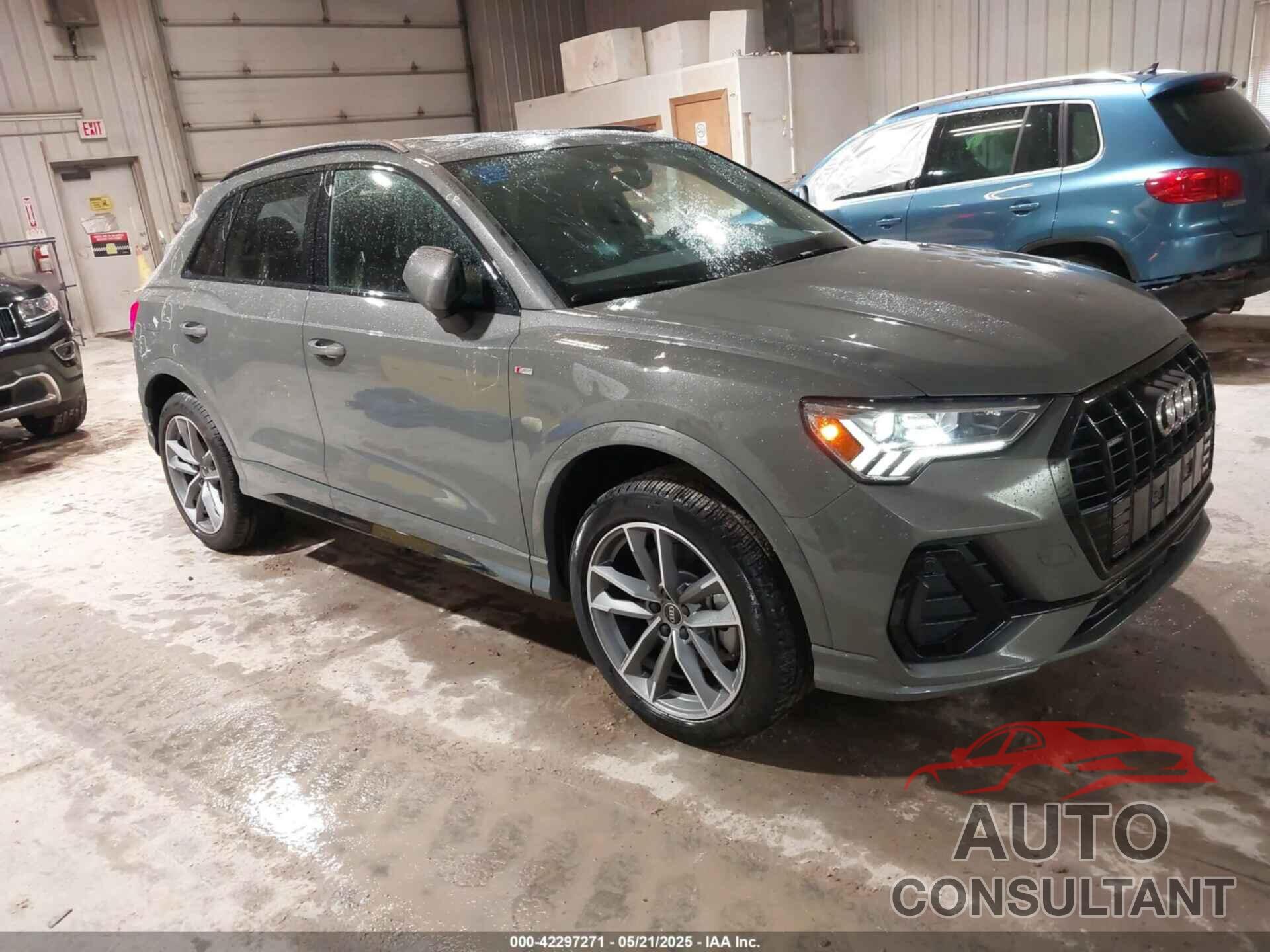 AUDI Q3 2024 - WA1EECF30R1156373