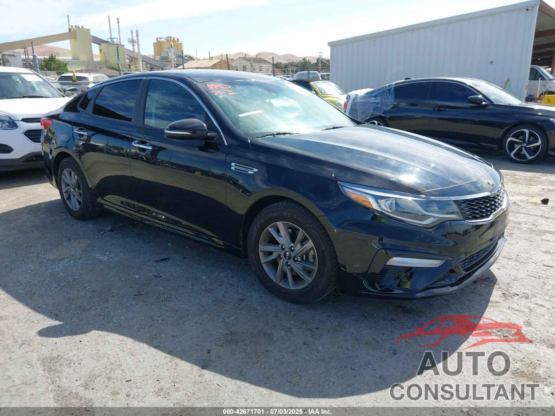 KIA OPTIMA 2020 - 5XXGT4L38LG401298