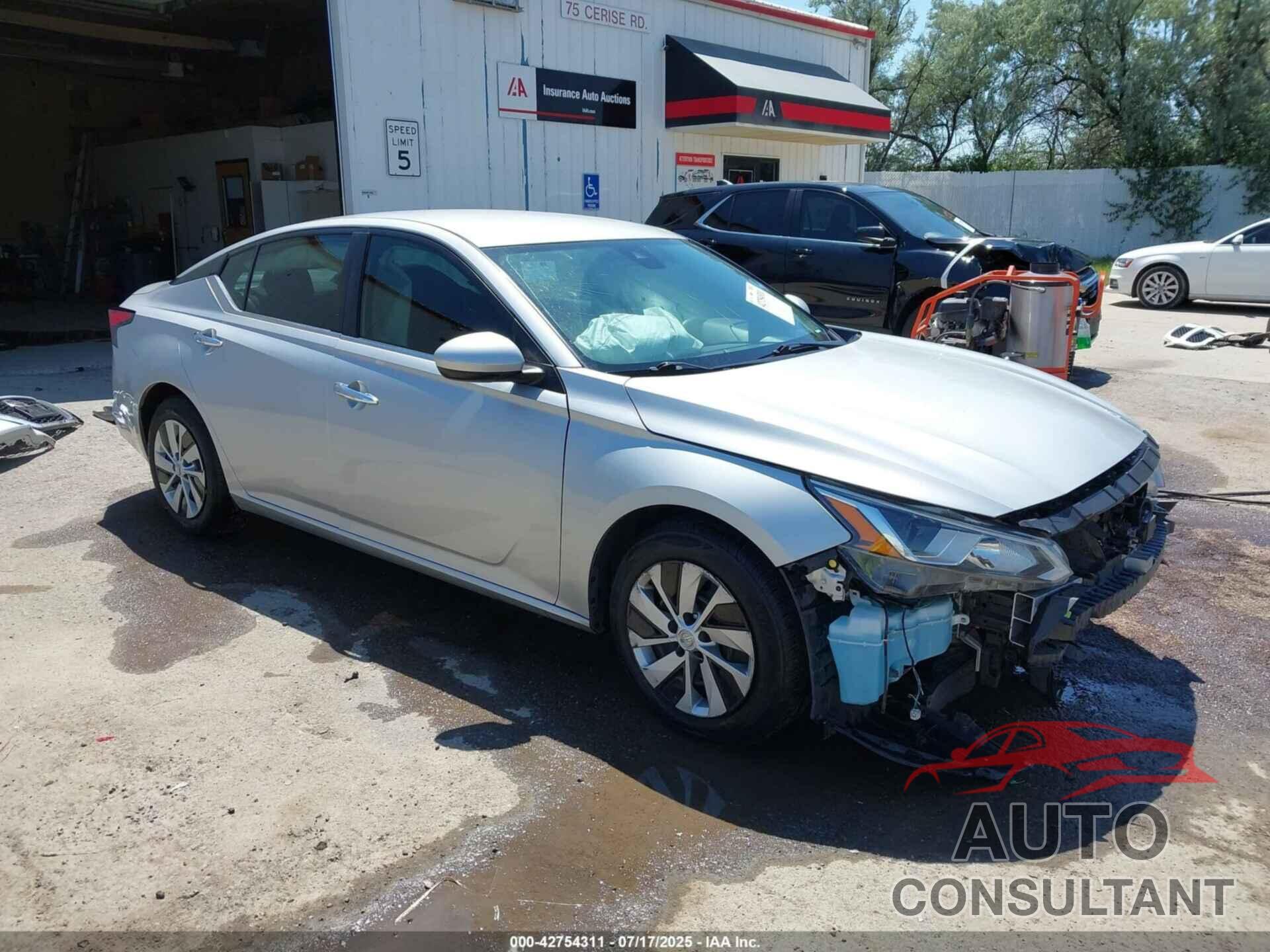 NISSAN ALTIMA 2021 - 1N4BL4BV5MN366356