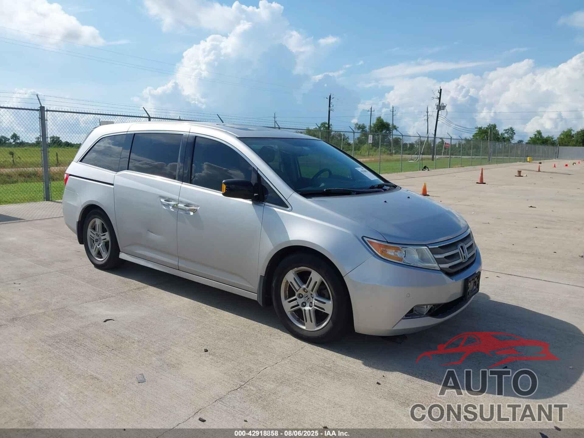 HONDA ODYSSEY 2013 - 5FNRL5H93DB071554