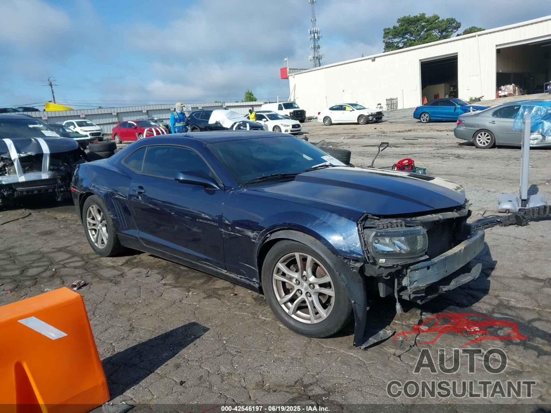 CHEVROLET CAMARO 2015 - 2G1FB1E39F9167400