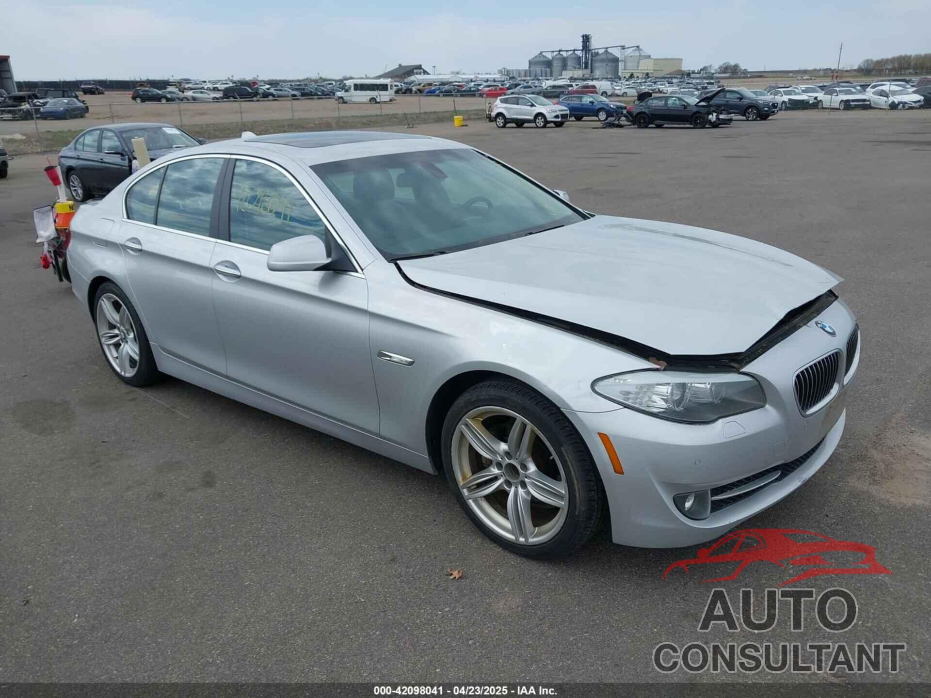 BMW 528I 2012 - WBAXH5C56CDW09535