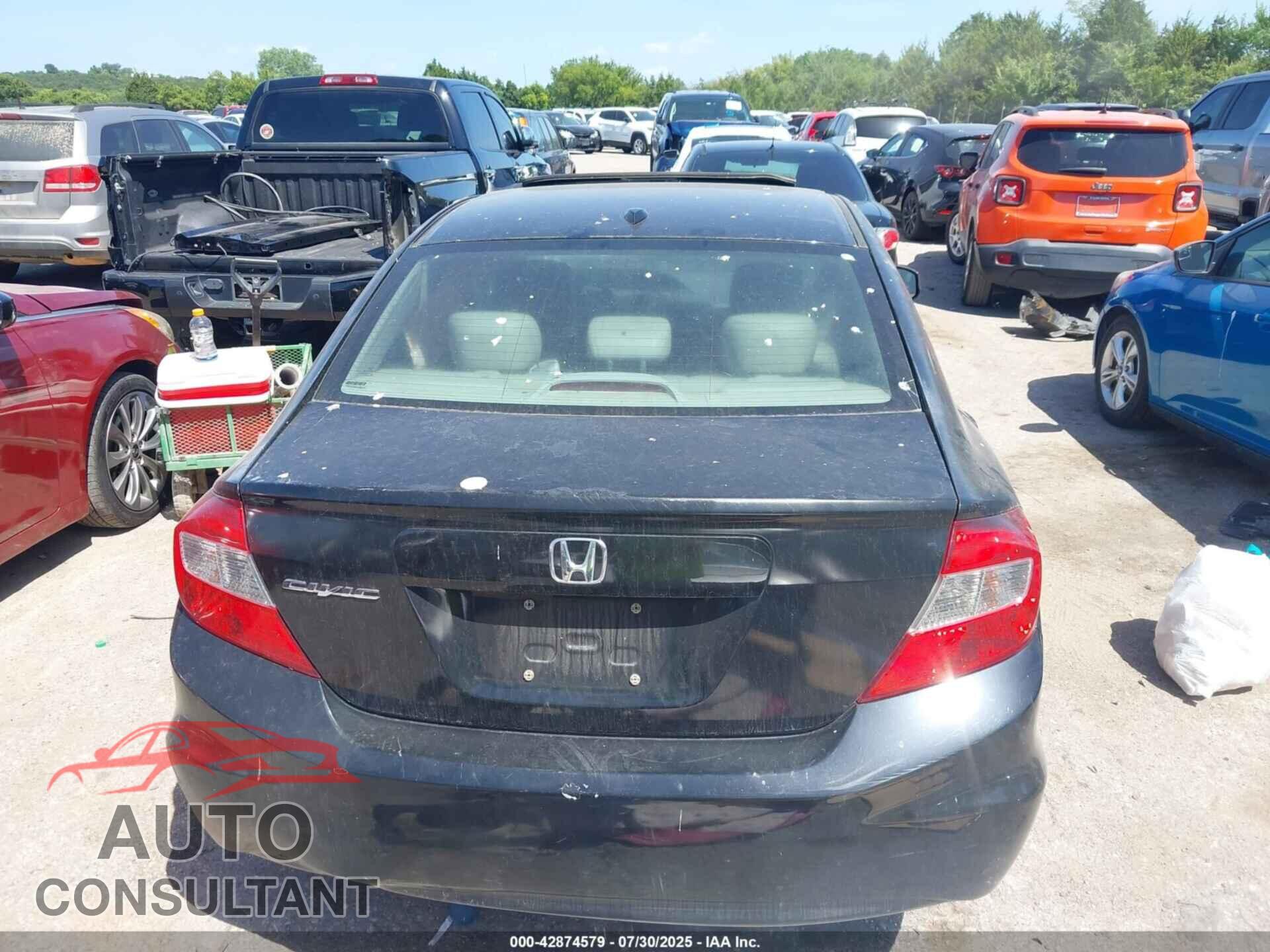 HONDA CIVIC 2012 - 2HGFB2F93CH006284