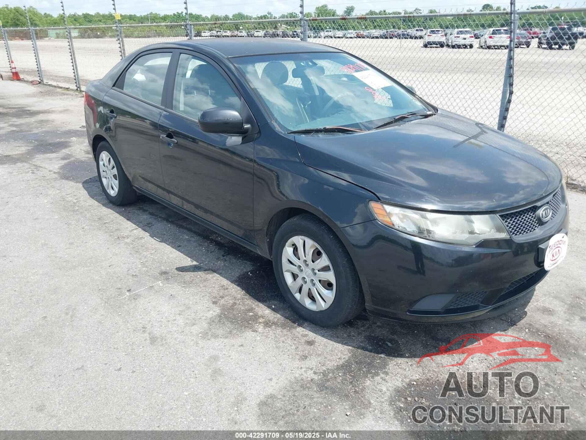 KIA FORTE 2010 - KNAFT4A27A5109436