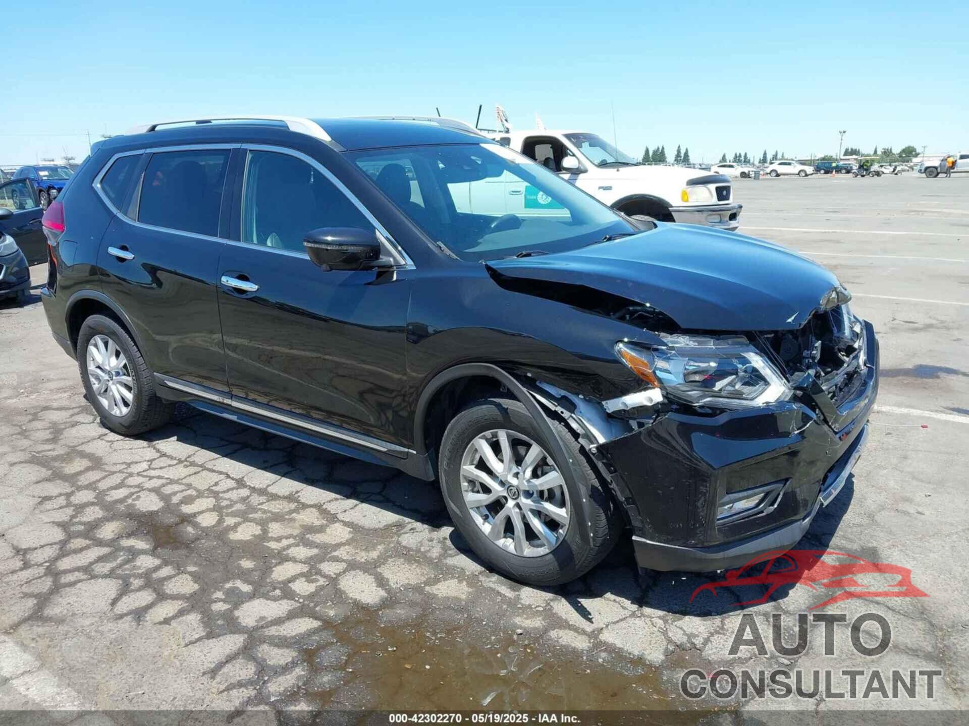 NISSAN ROGUE 2017 - 5N1AT2MT8HC884853