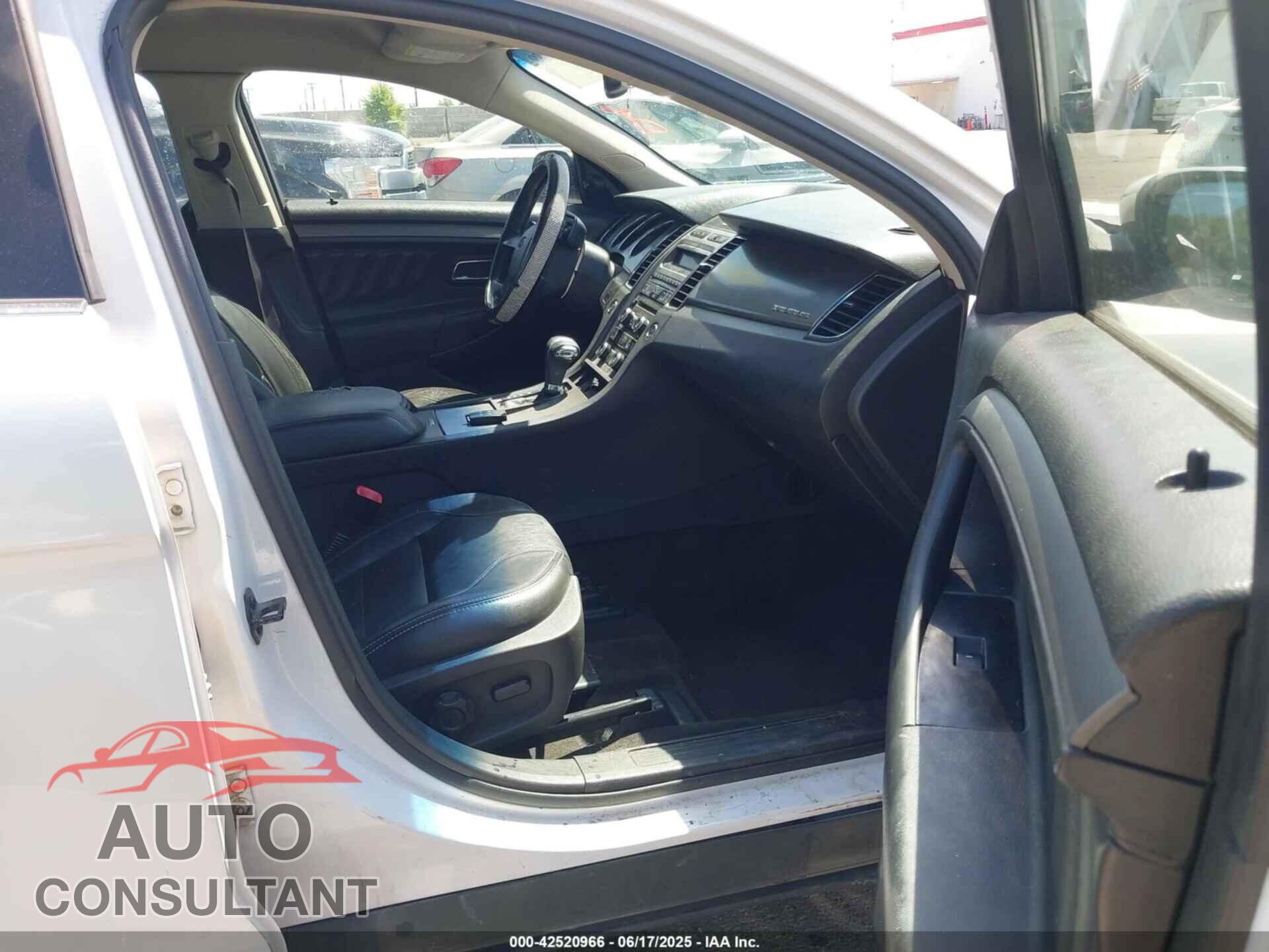 FORD TAURUS 2012 - 1FAHP2EW4CG126936