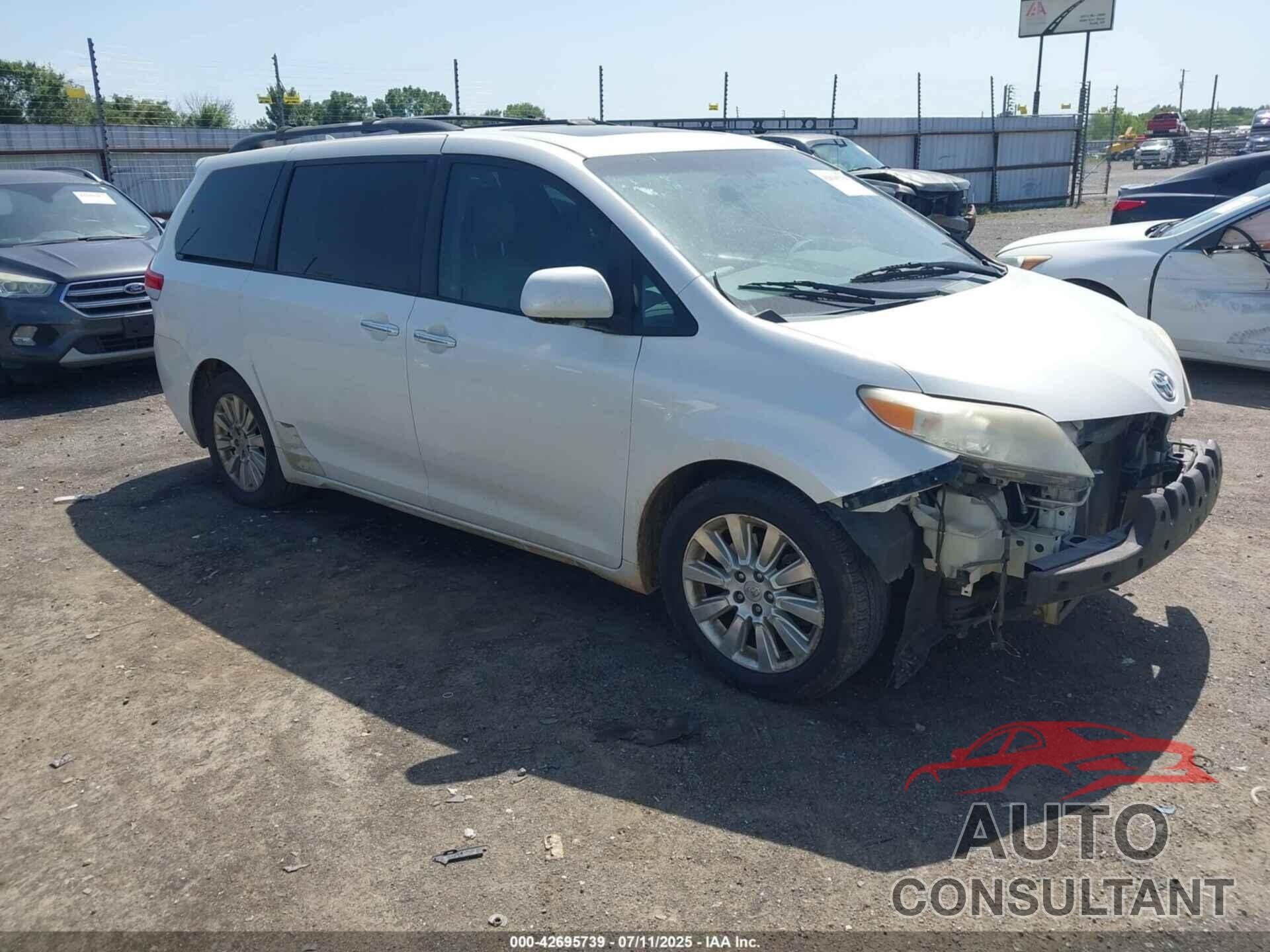 TOYOTA SIENNA 2011 - 5TDYK3DC6BS124650