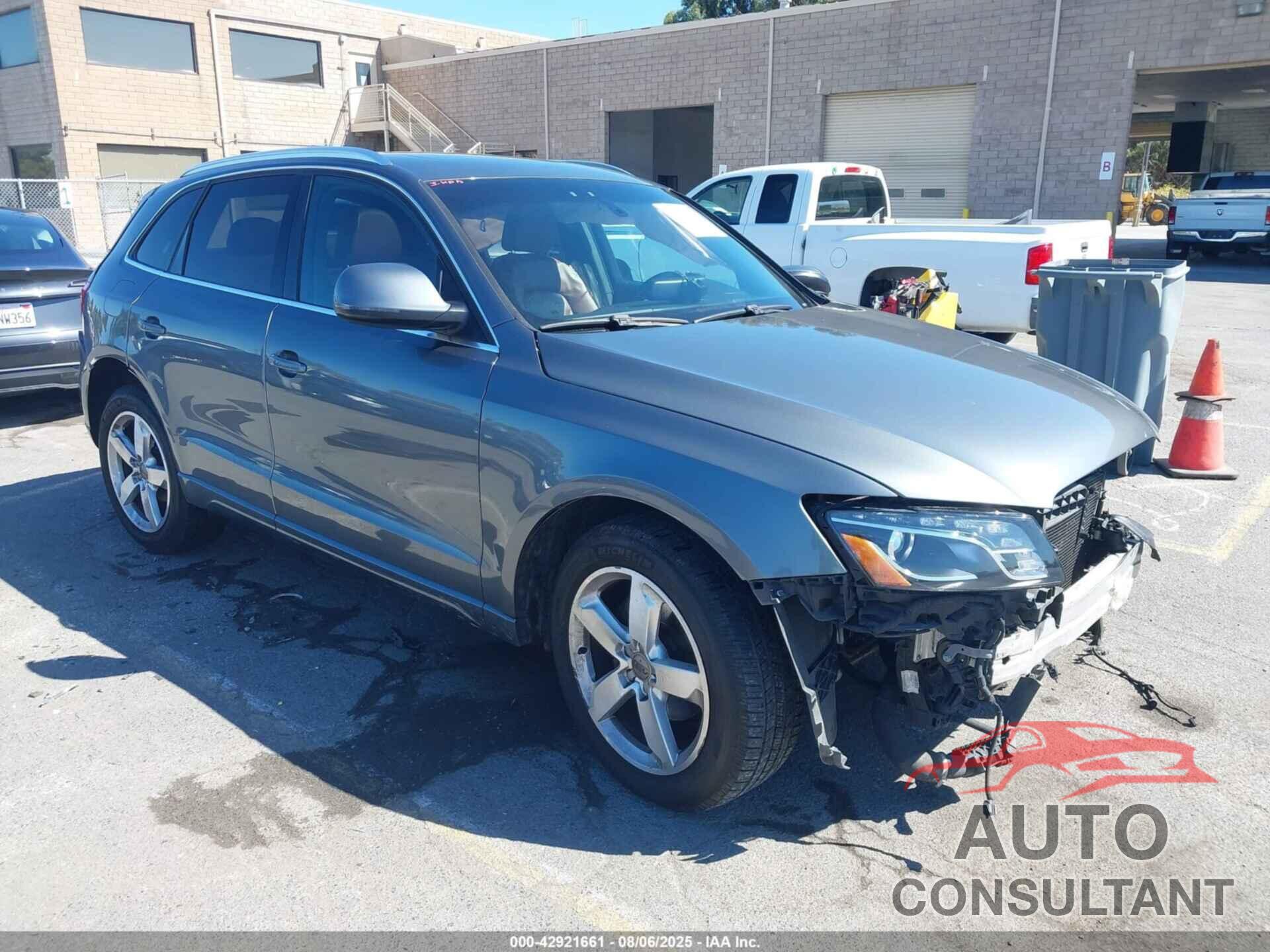 AUDI Q5 2012 - WA1LFAFP9CA076783