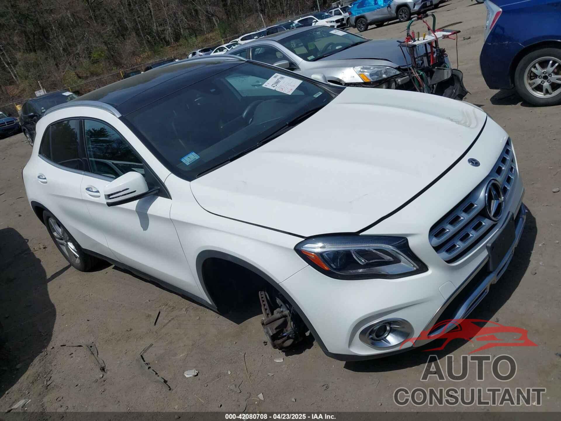 MERCEDES-BENZ GLA 250 2019 - WDCTG4GB9KU019398