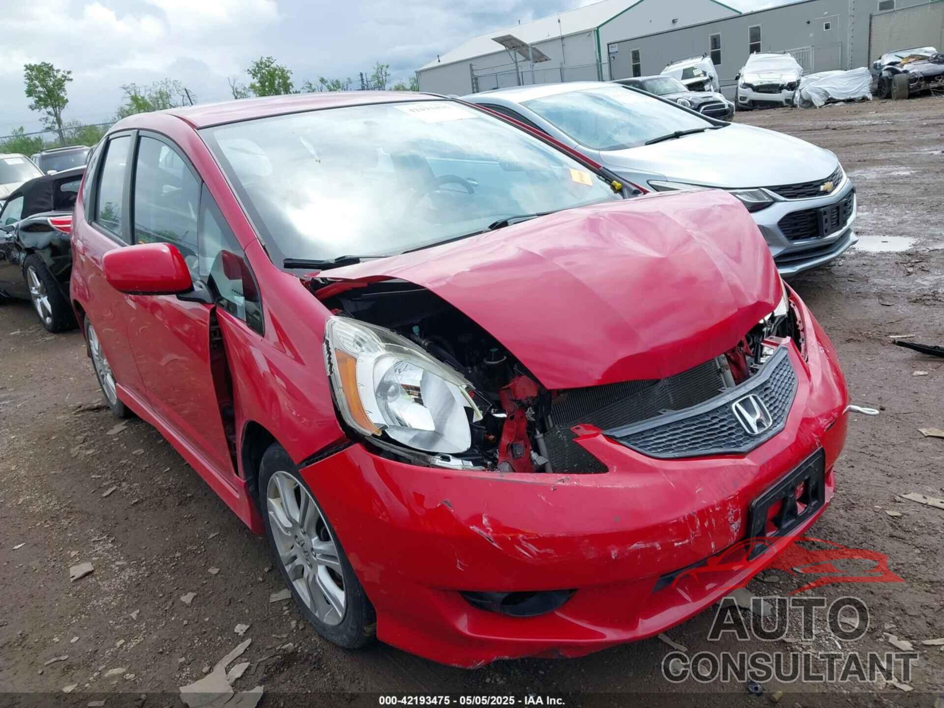 HONDA FIT 2009 - JHMGE87489S030175
