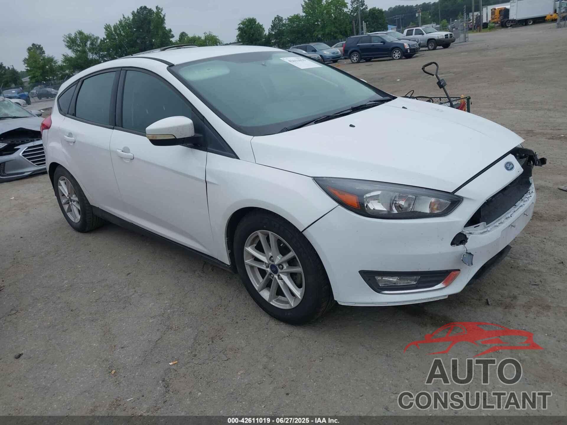 FORD FOCUS 2016 - 1FADP3K26GL289817