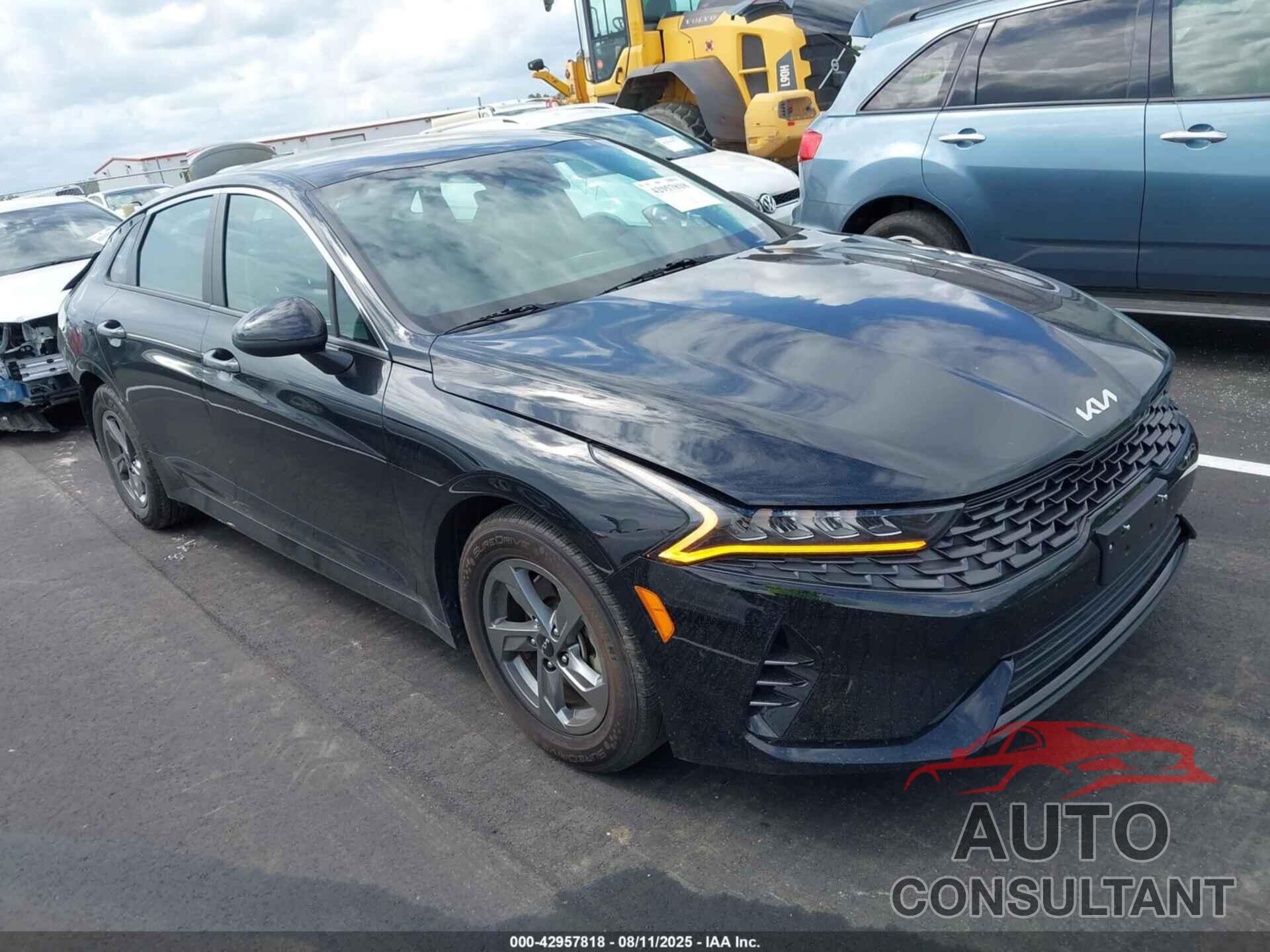 KIA K5 2023 - 5XXG14J27PG219064