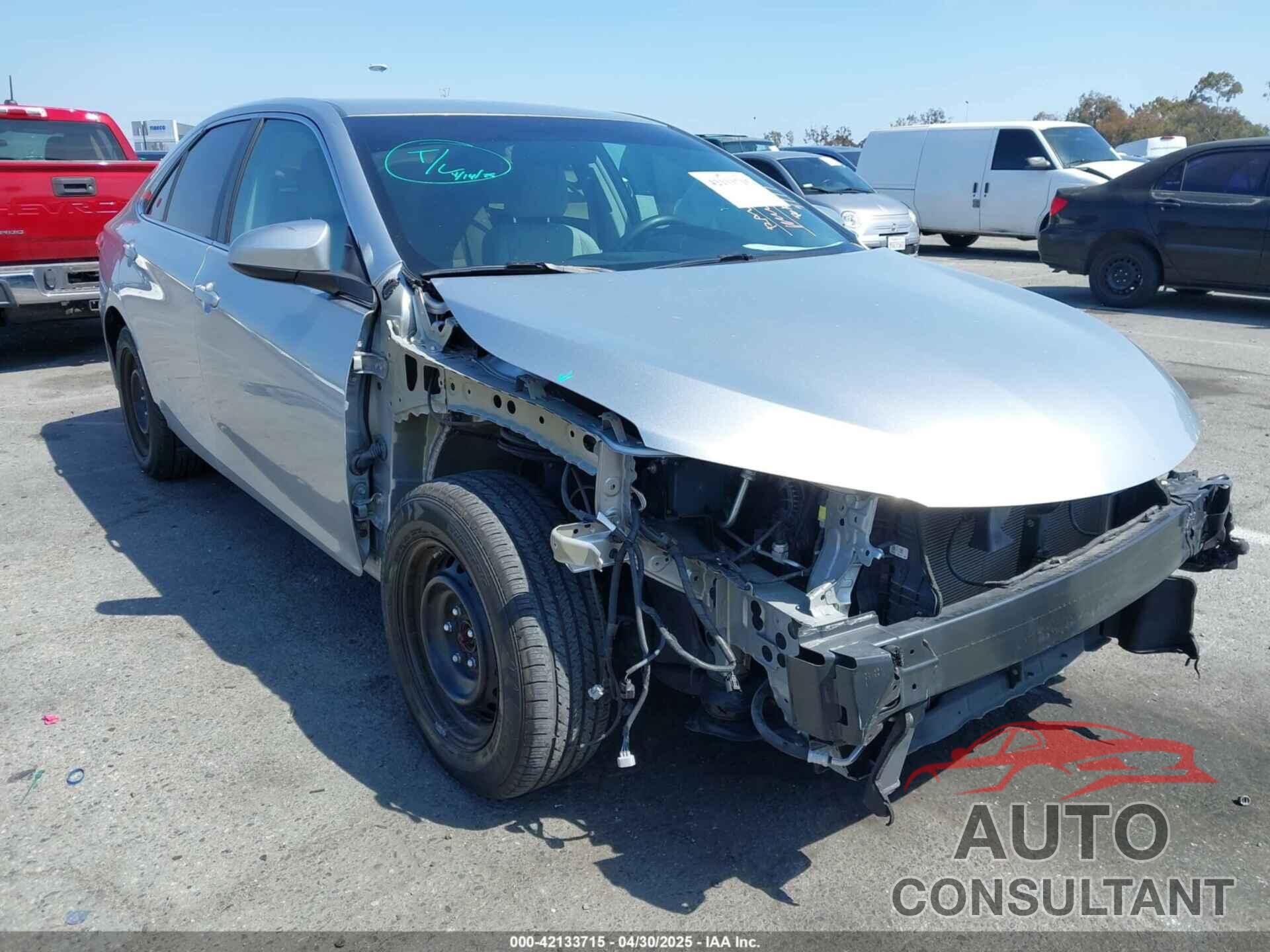 TOYOTA CAMRY 2015 - 4T4BF1FK5FR508361