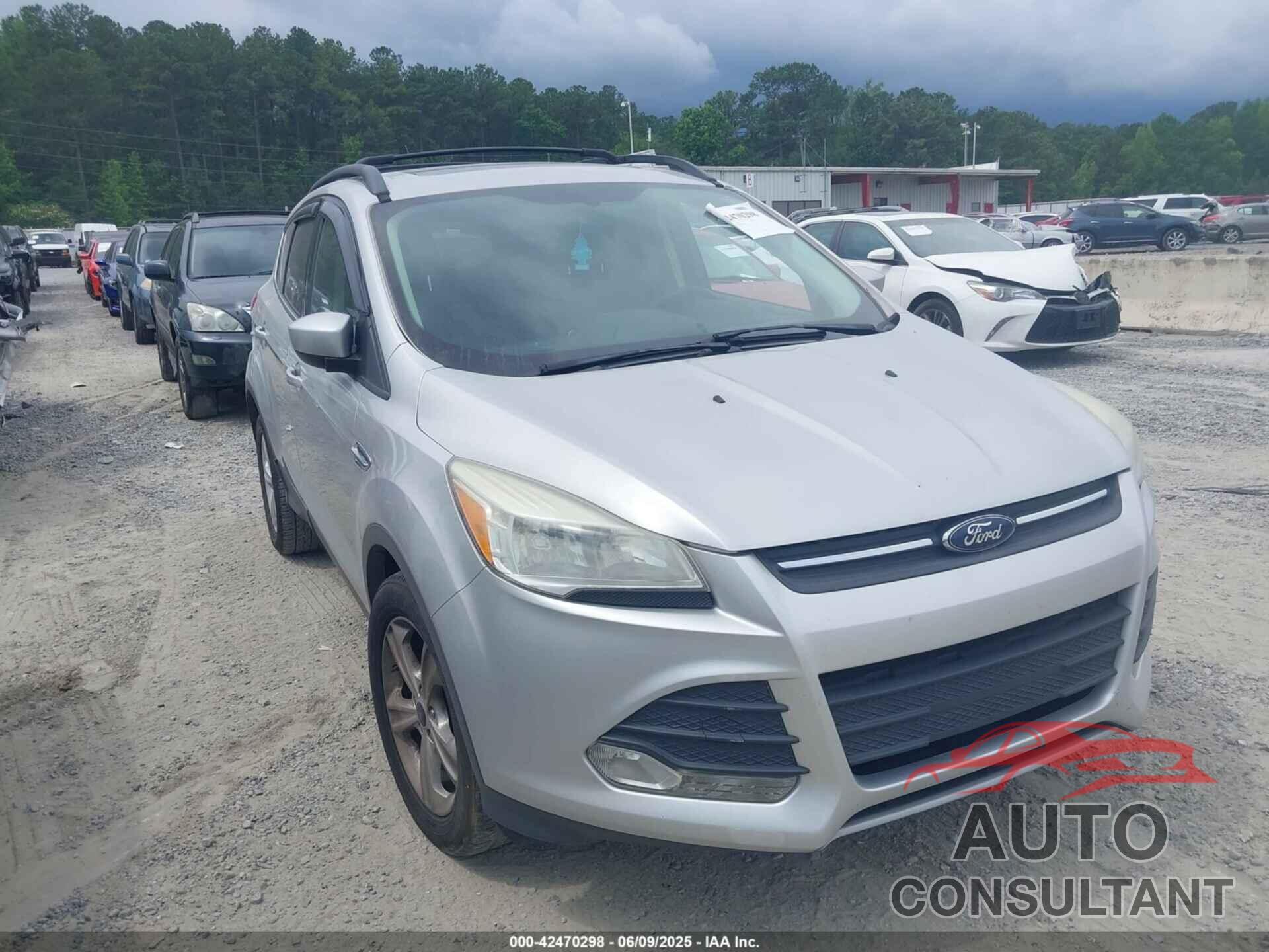 FORD ESCAPE 2014 - 1FMCU0GX0EUB38394