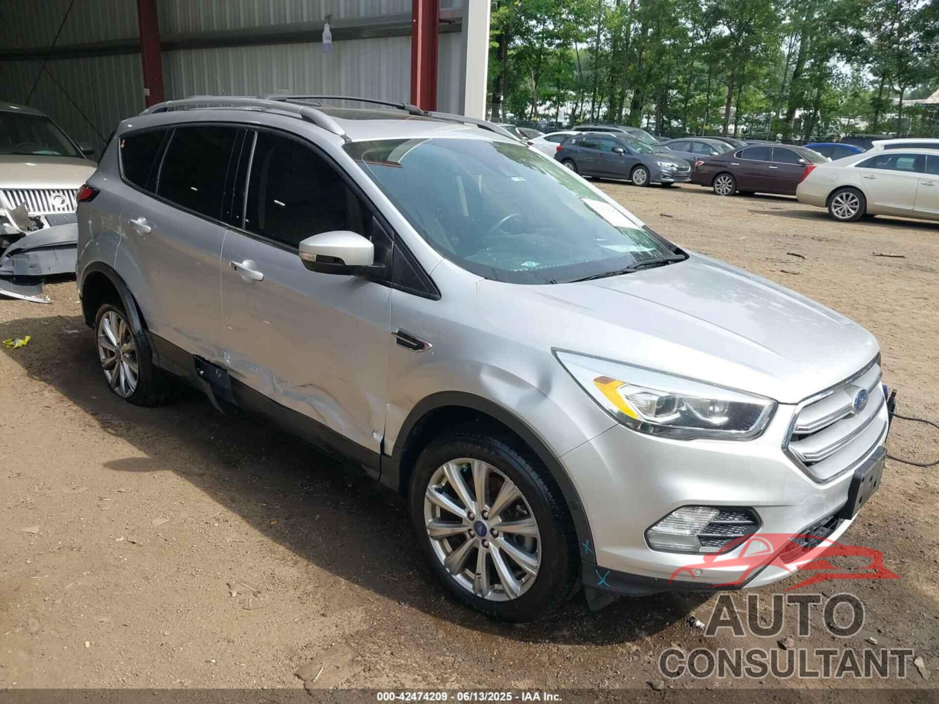 FORD ESCAPE 2017 - 1FMCU9JDXHUD70895