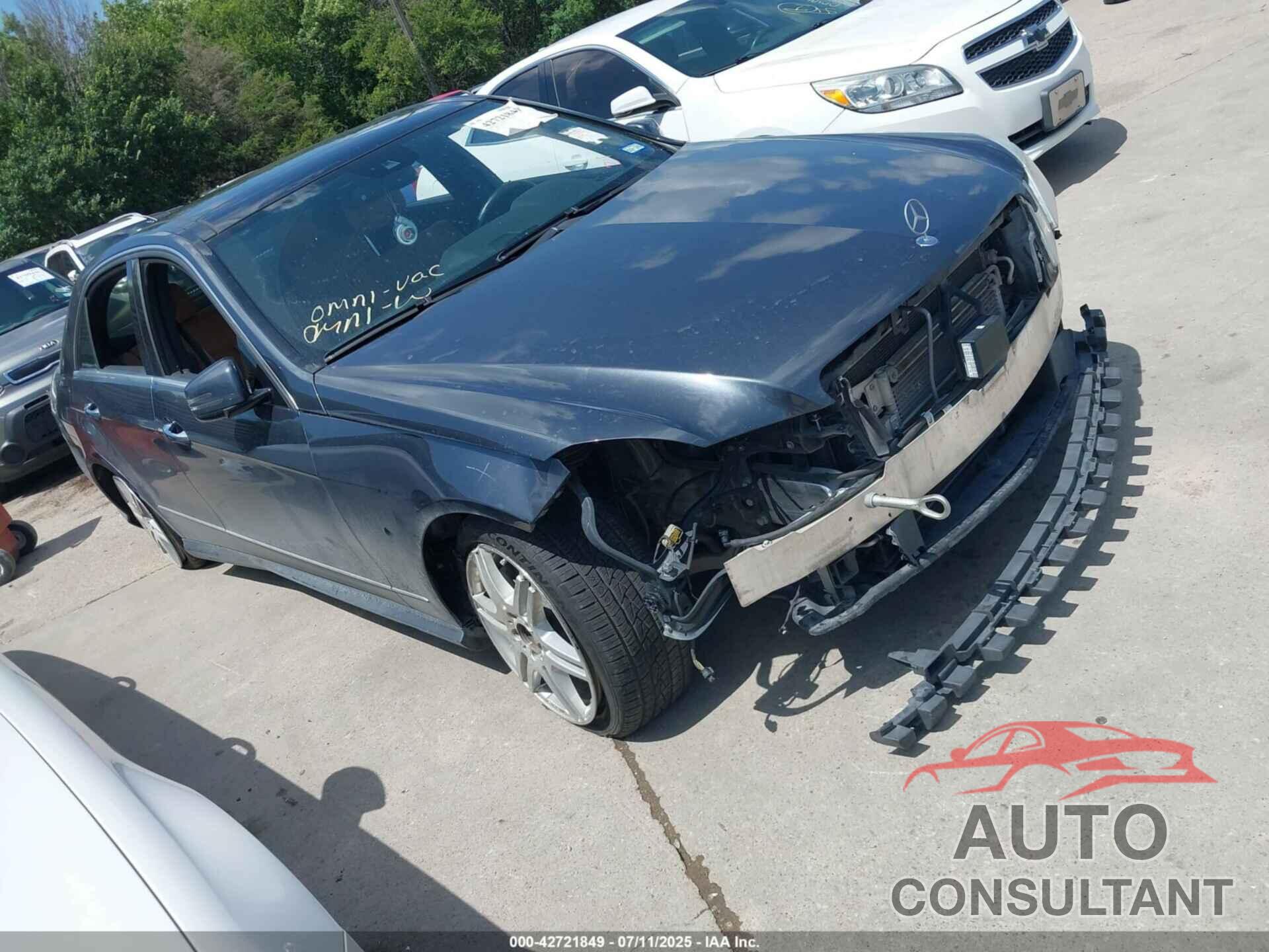 MERCEDES-BENZ E 550 2010 - WDDHF7CB3AA032966