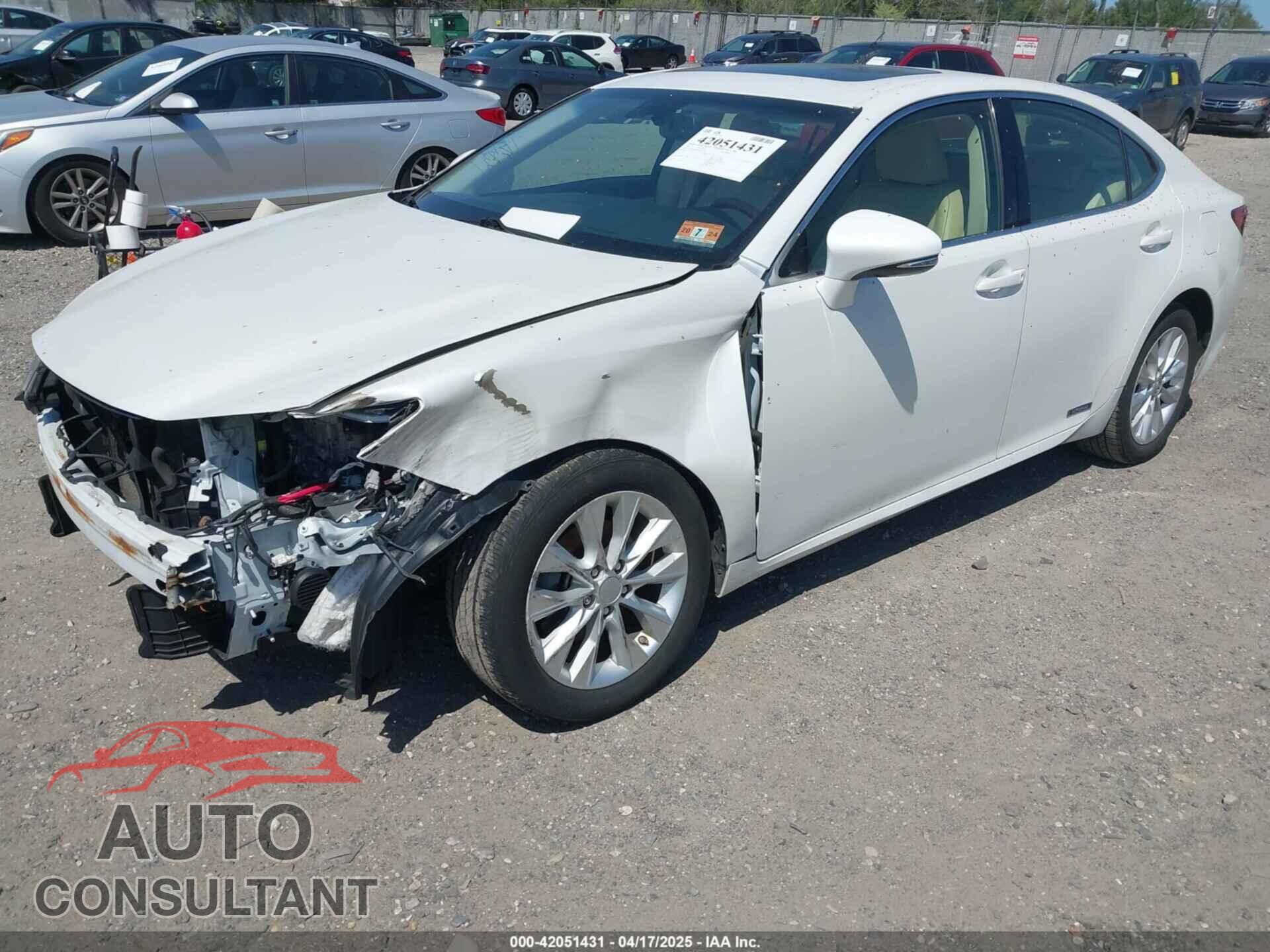 LEXUS ES 300H 2013 - JTHBW1GG2D2007198