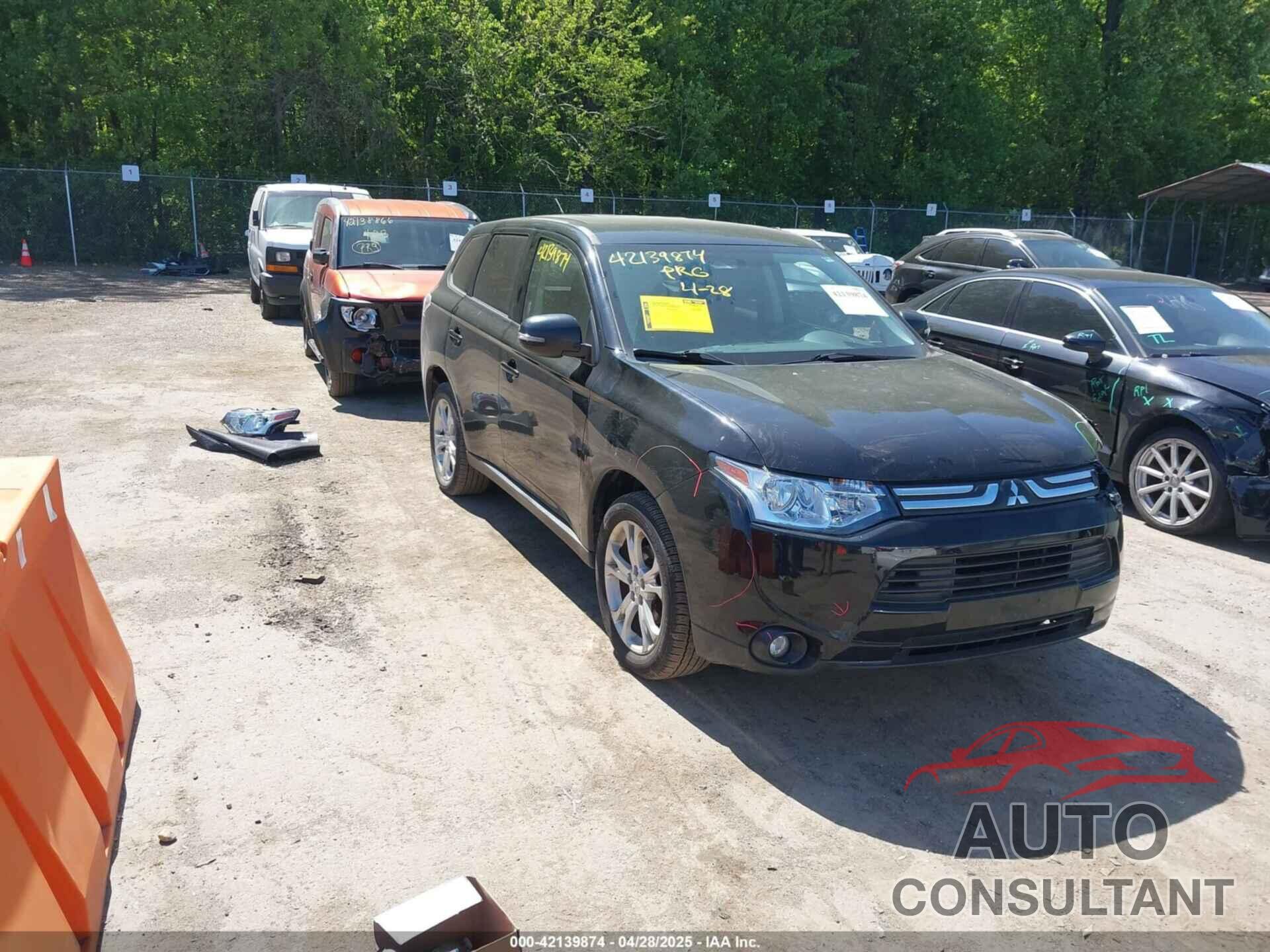 MITSUBISHI OUTLANDER 2014 - JA4AZ3A38EZ006212