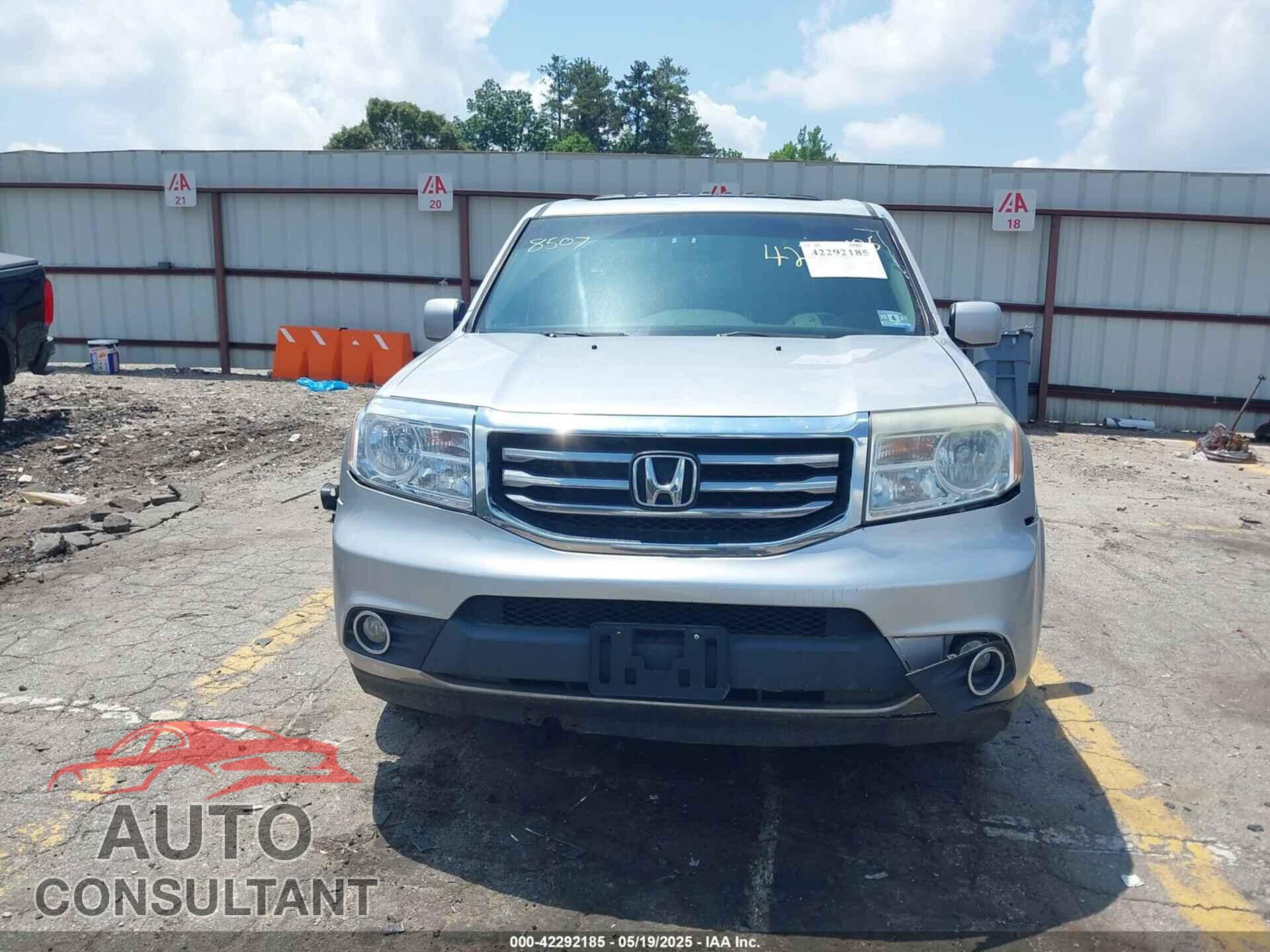 HONDA PILOT 2013 - 5FNYF4H53DB058507