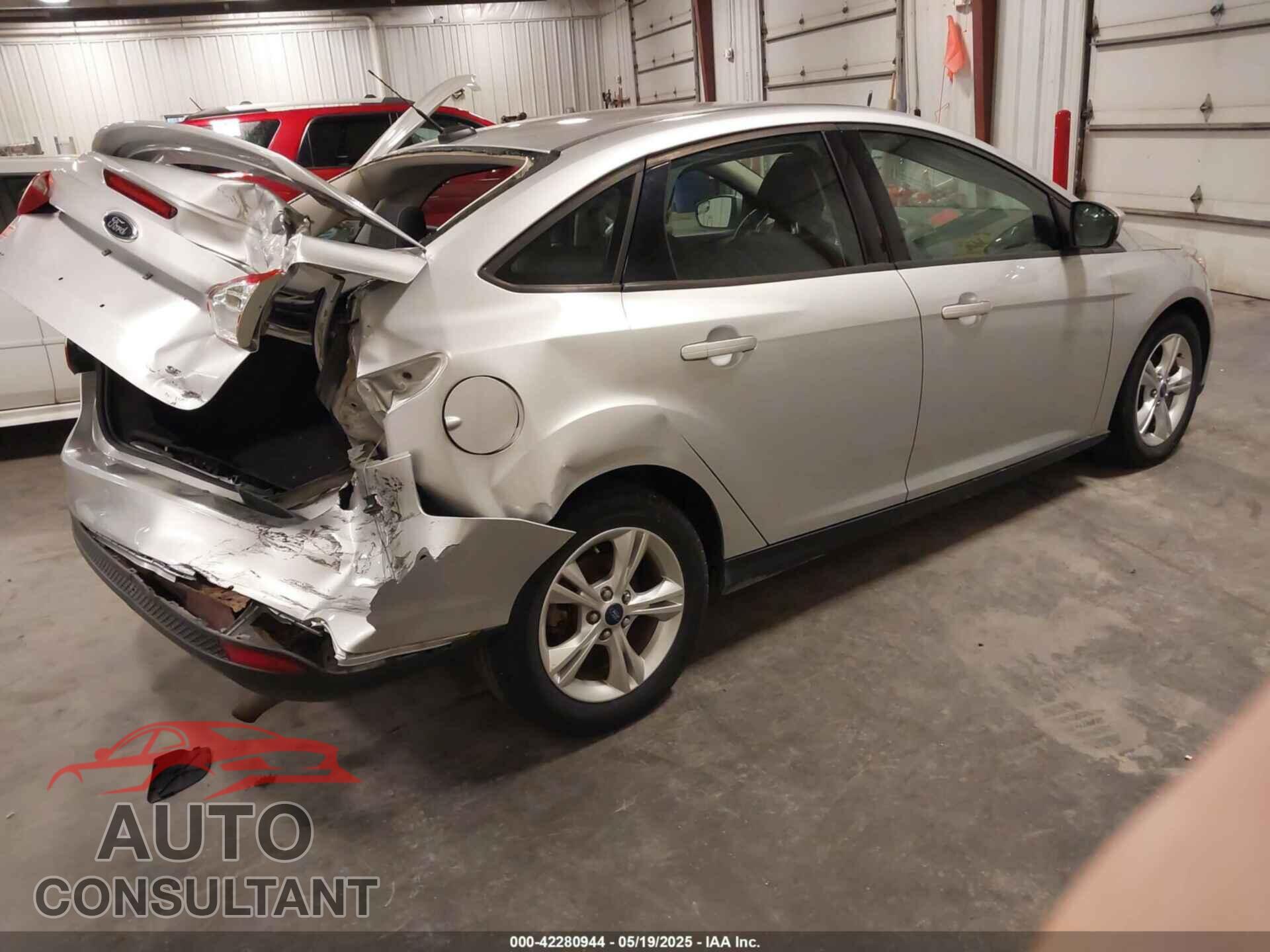 FORD FOCUS 2012 - 1FAHP3F26CL320876