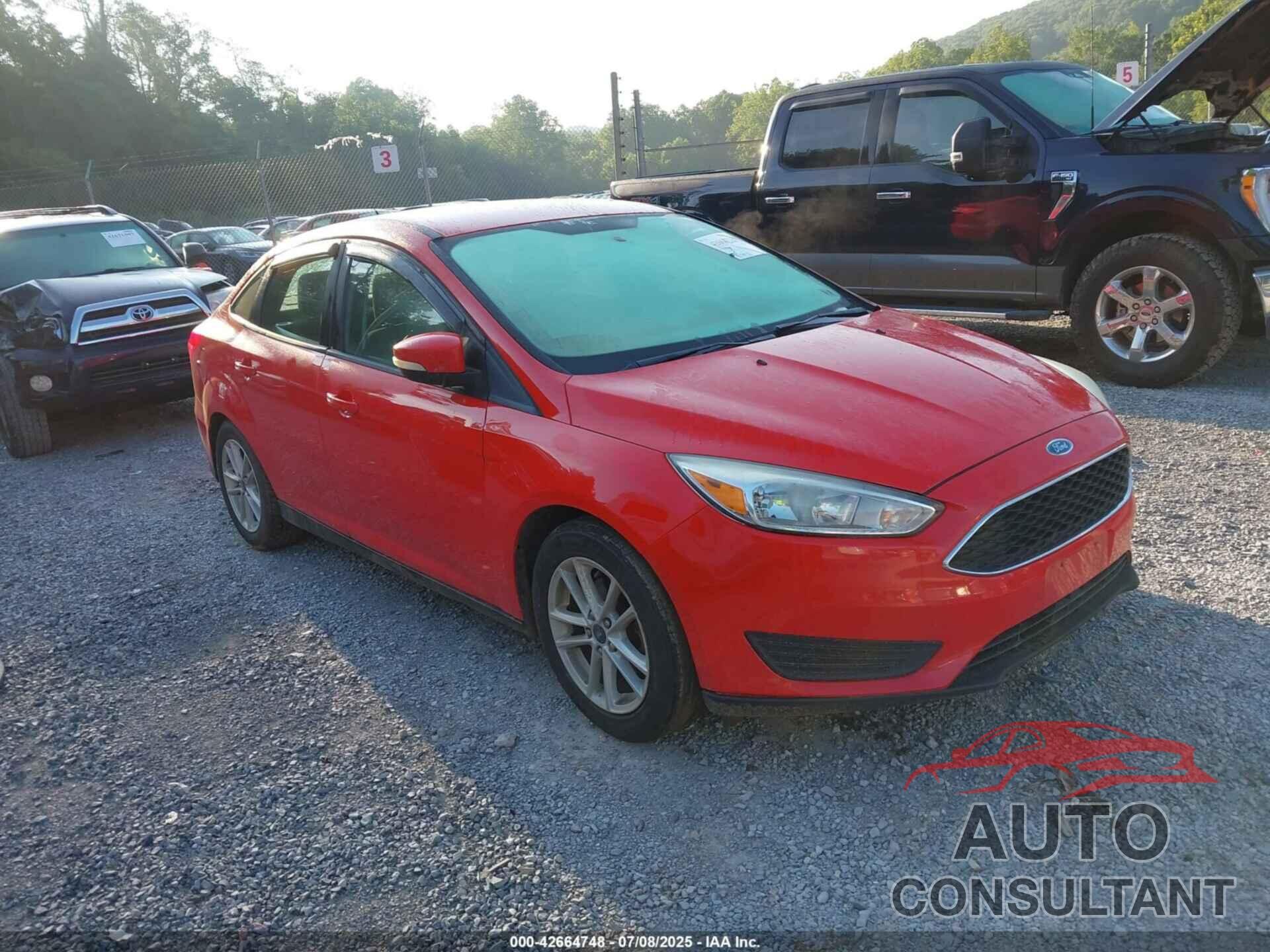 FORD FOCUS 2017 - 1FADP3F25HL227661