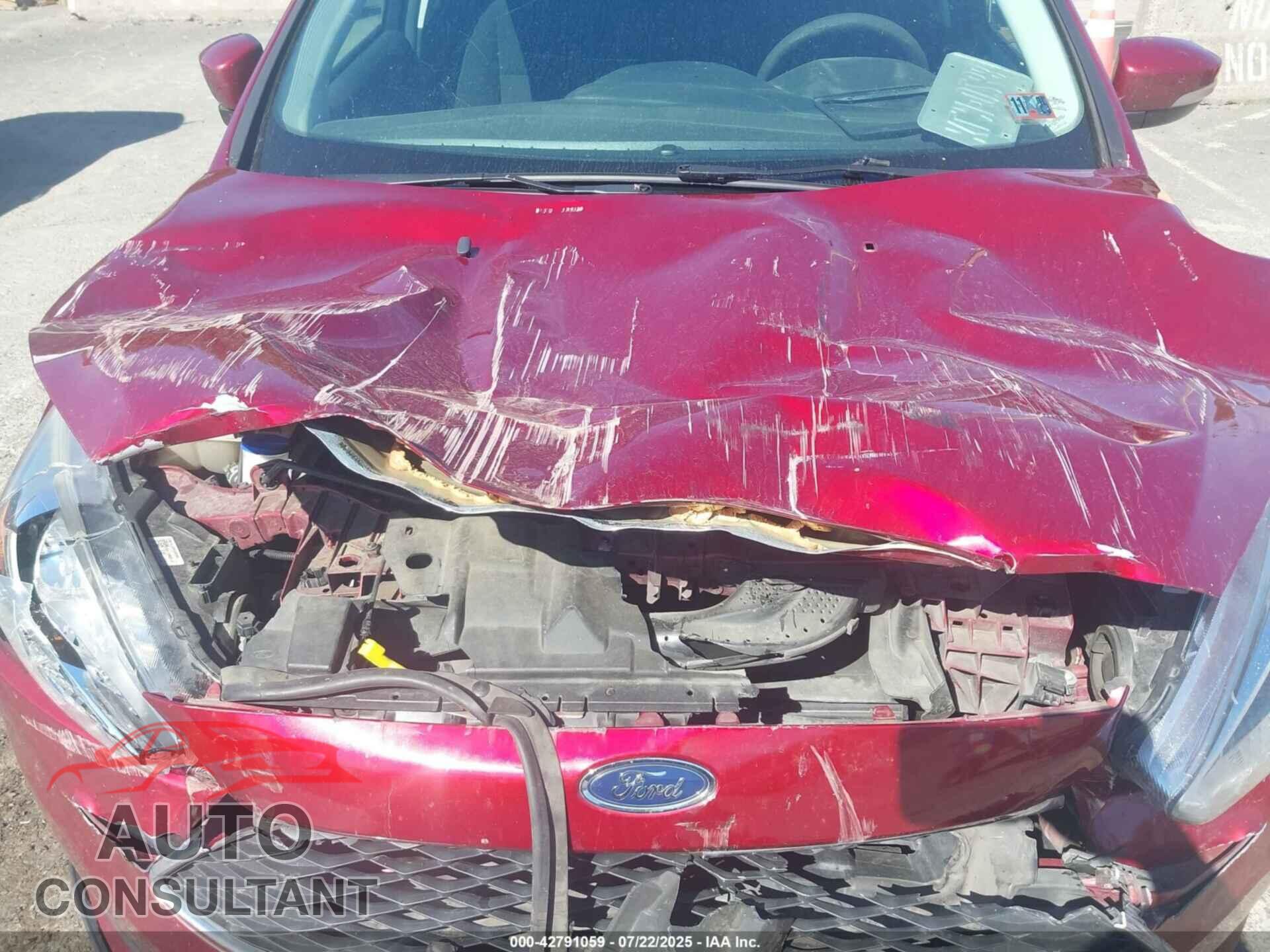 FORD FOCUS 2017 - 1FADP3F23HL282514