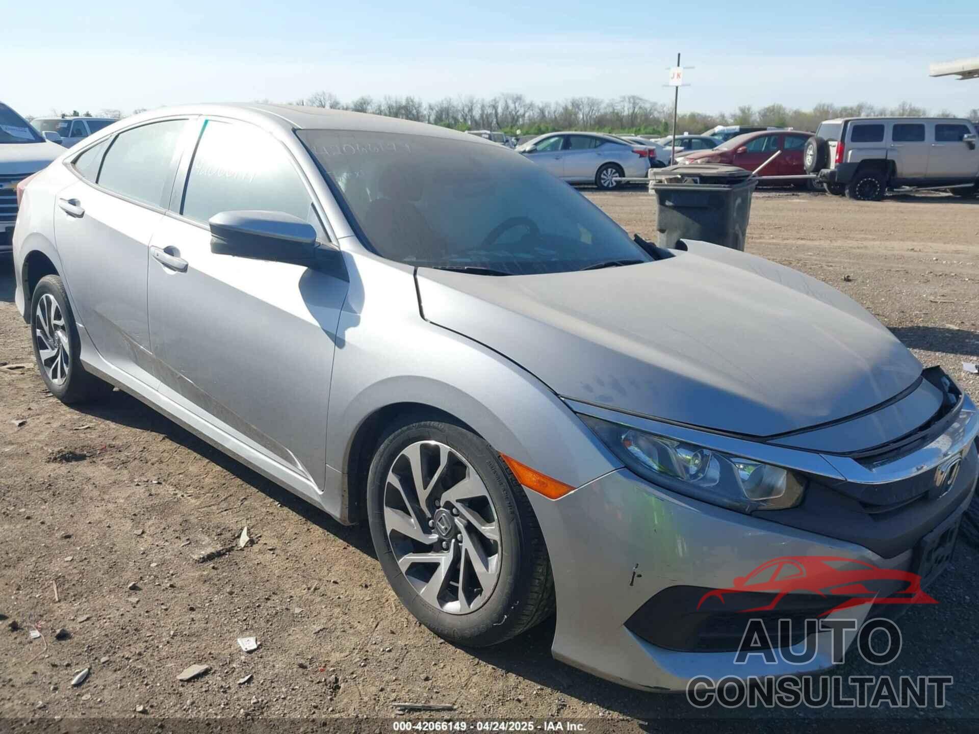 HONDA CIVIC 2018 - 2HGFC2F73JH549076