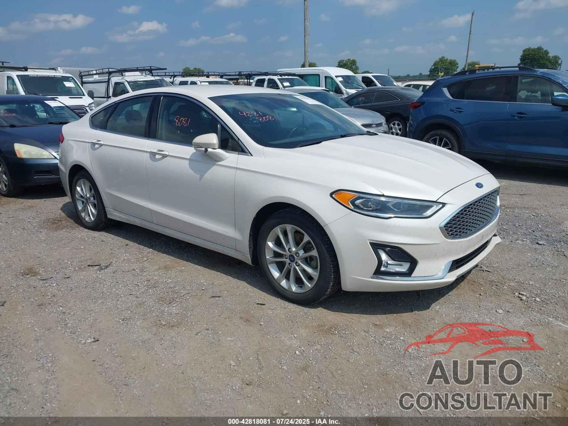 FORD FUSION ENERGI 2019 - 3FA6P0SU8KR192833