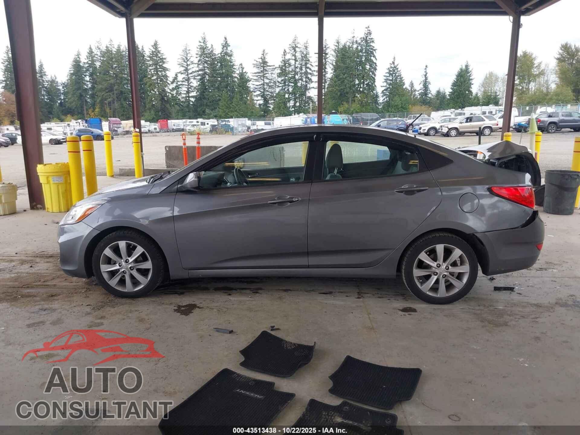 HYUNDAI ACCENT 2014 - KMHCU4AE1EU754751