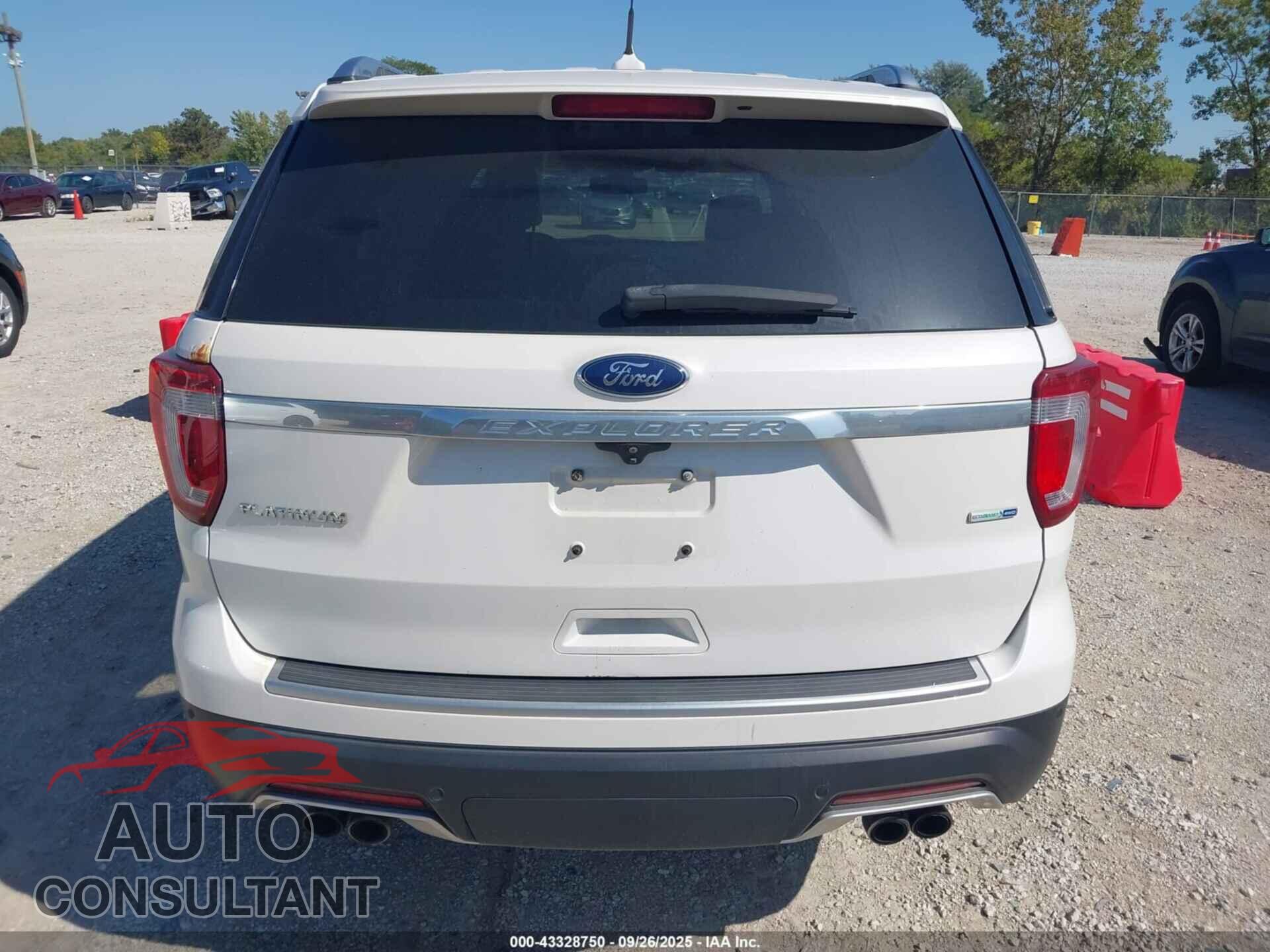 FORD EXPLORER 2018 - 1FM5K8HTXJGB30904