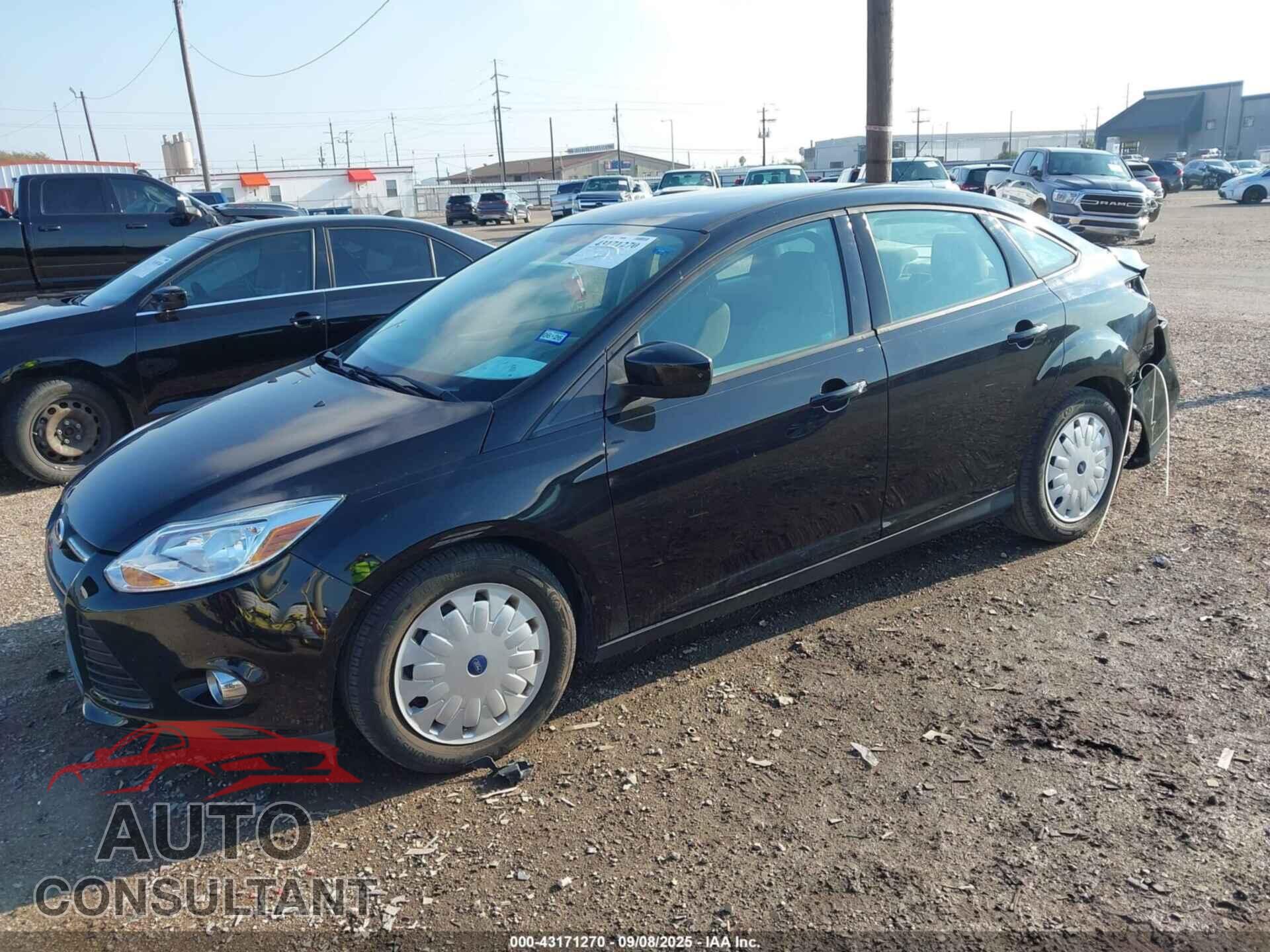 FORD FOCUS 2012 - 1FAHP3F2XCL413366