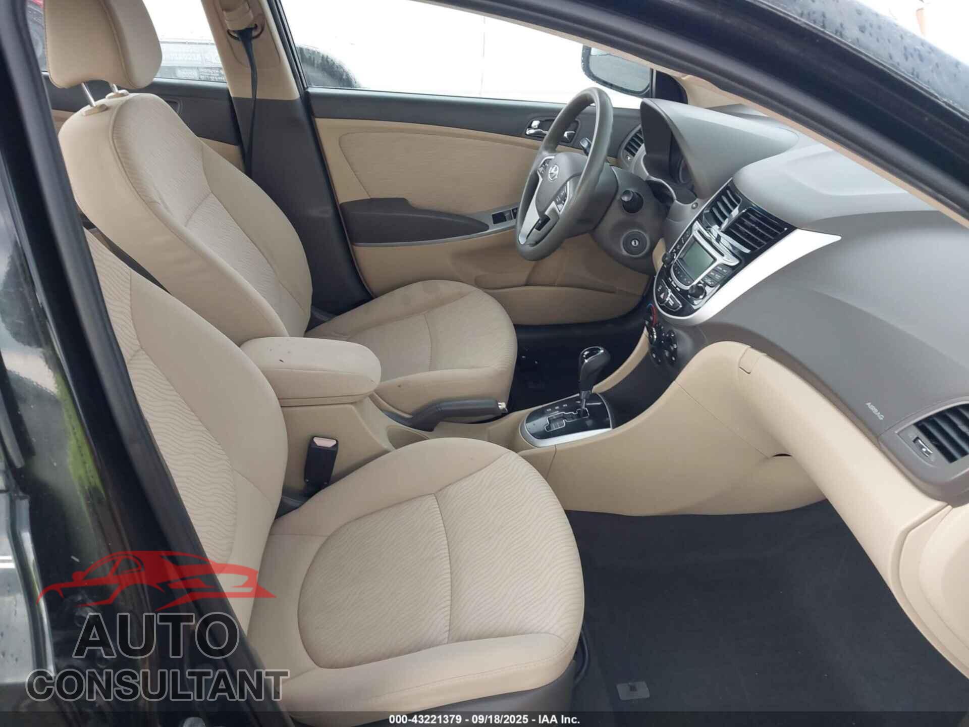 HYUNDAI ACCENT 2012 - KMHCU4AE4CU077028