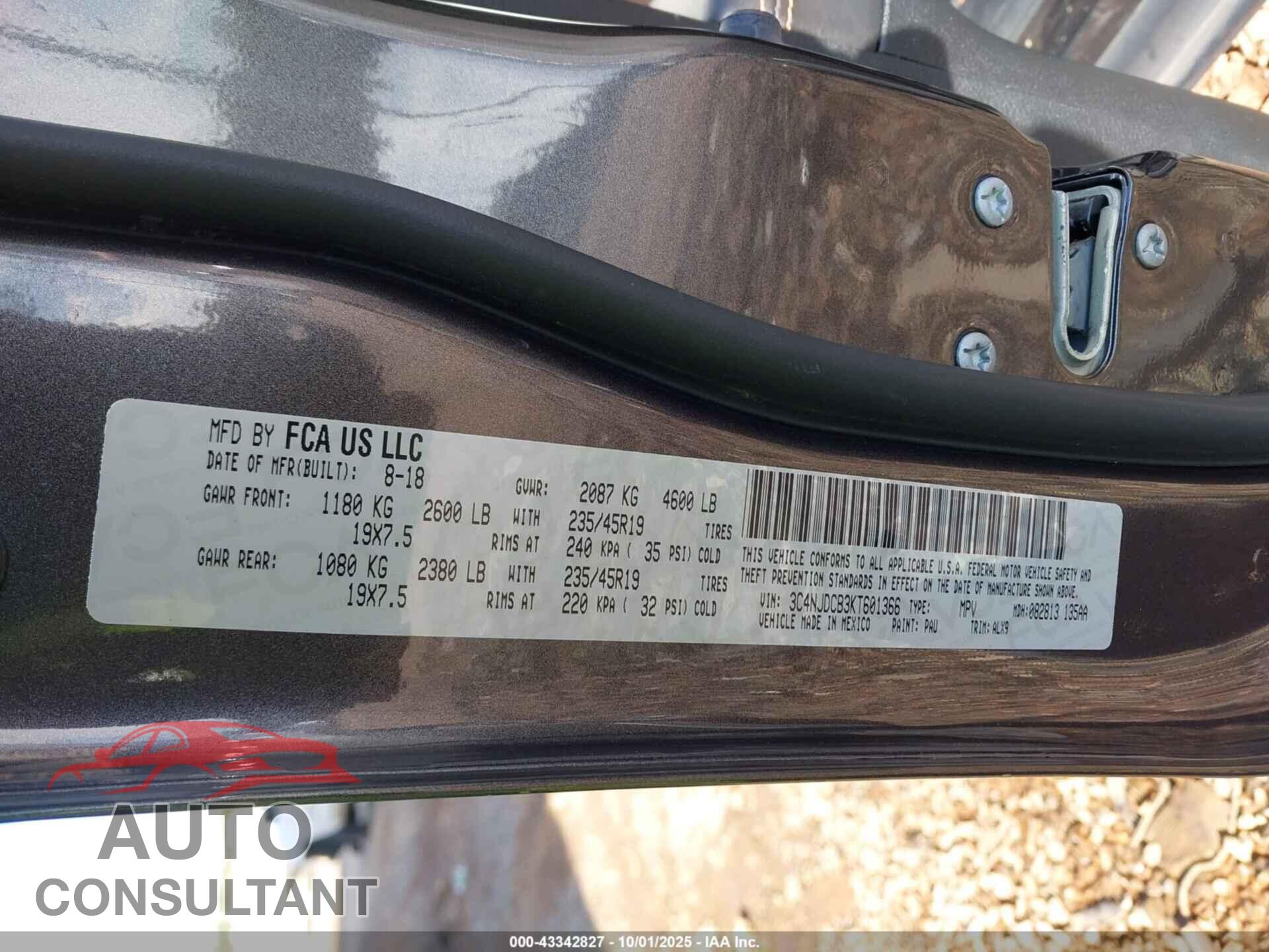 JEEP COMPASS 2019 - 3C4NJDCB3KT601366