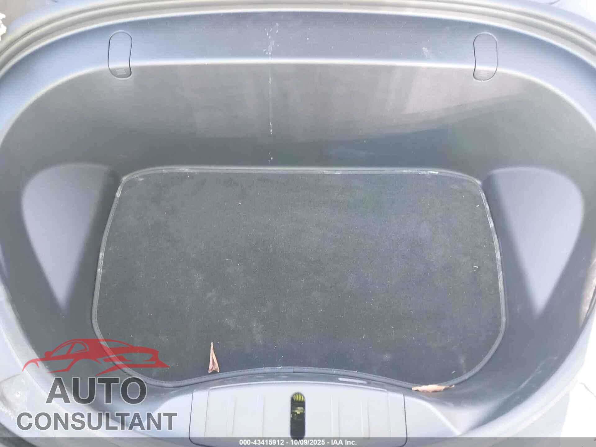 TESLA MODEL 3 2018 - 5YJ3E1EAXJF035654