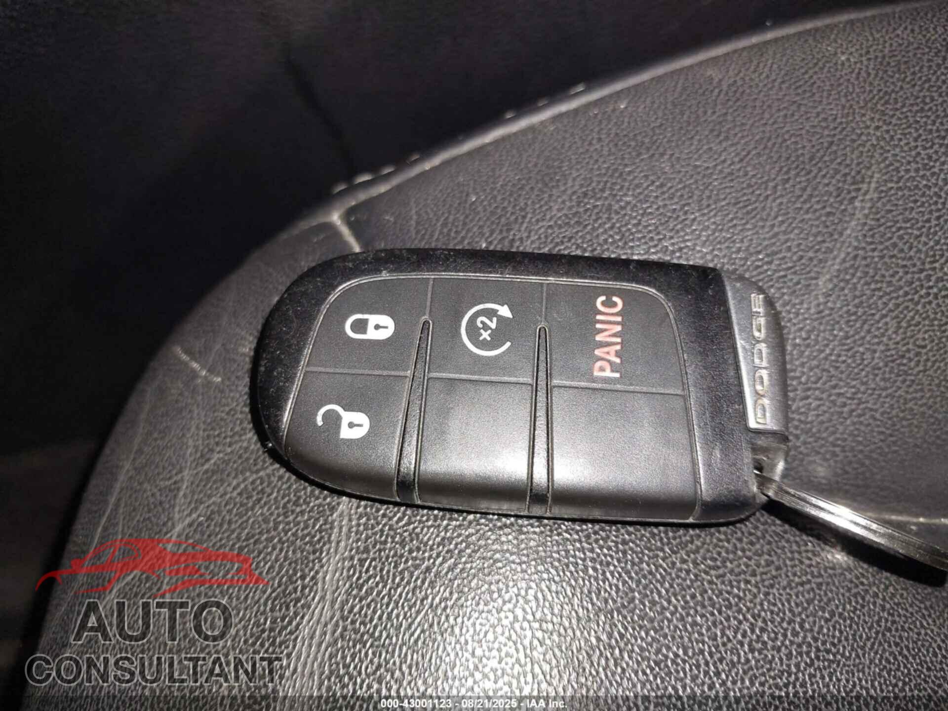 DODGE JOURNEY 2013 - 3C4PDCDG6DT729432