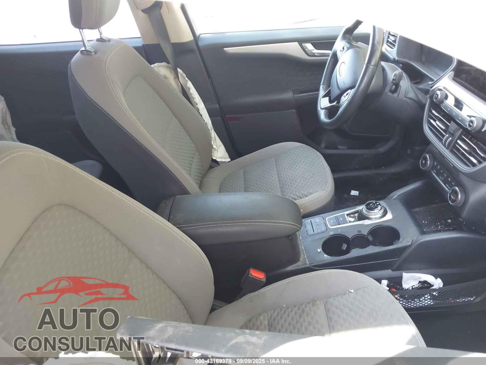 FORD ESCAPE 2020 - 1FMCU9BZ6LUA61864