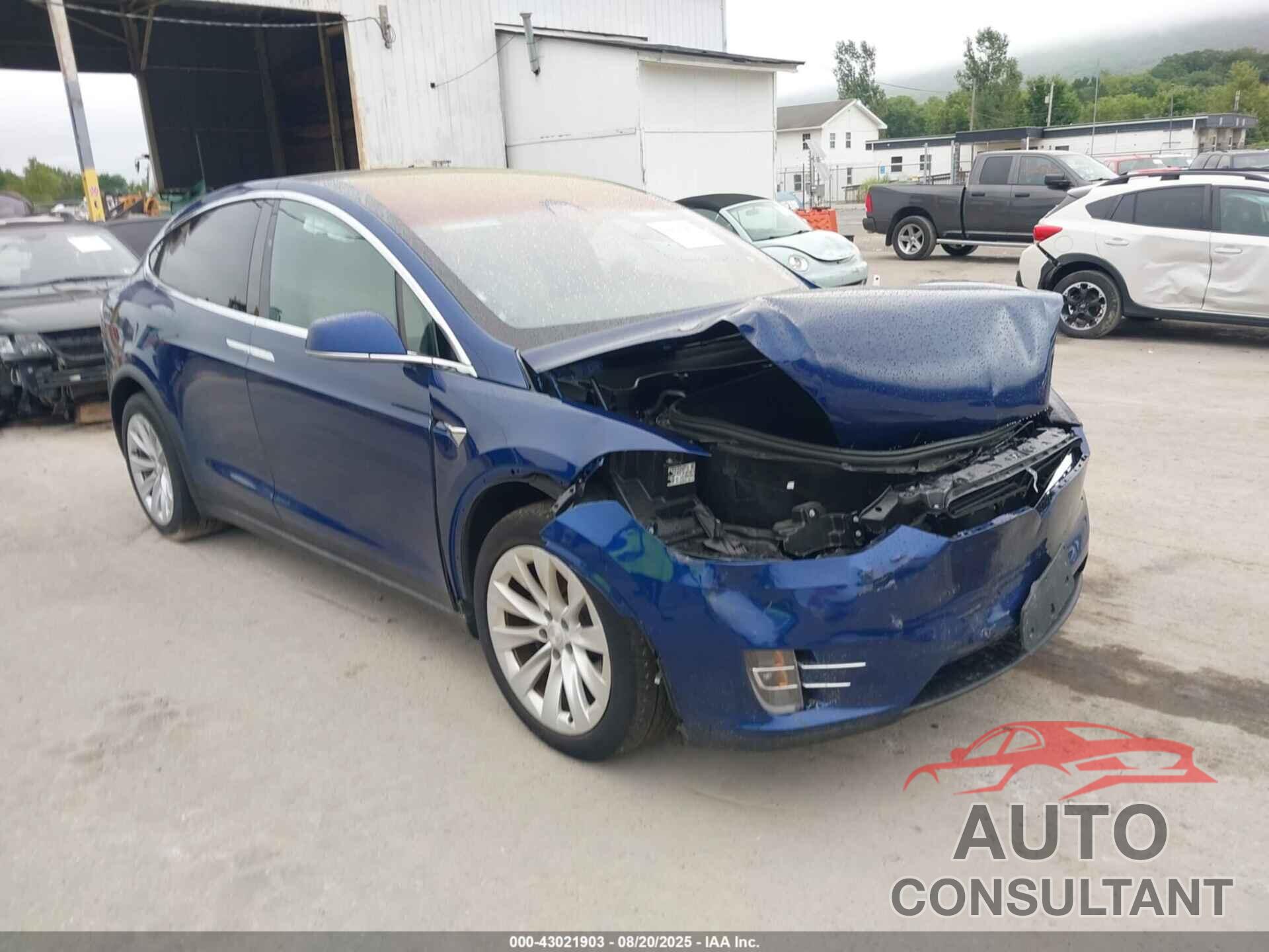 TESLA MODEL X 2020 - 5YJXCAE20LF263231