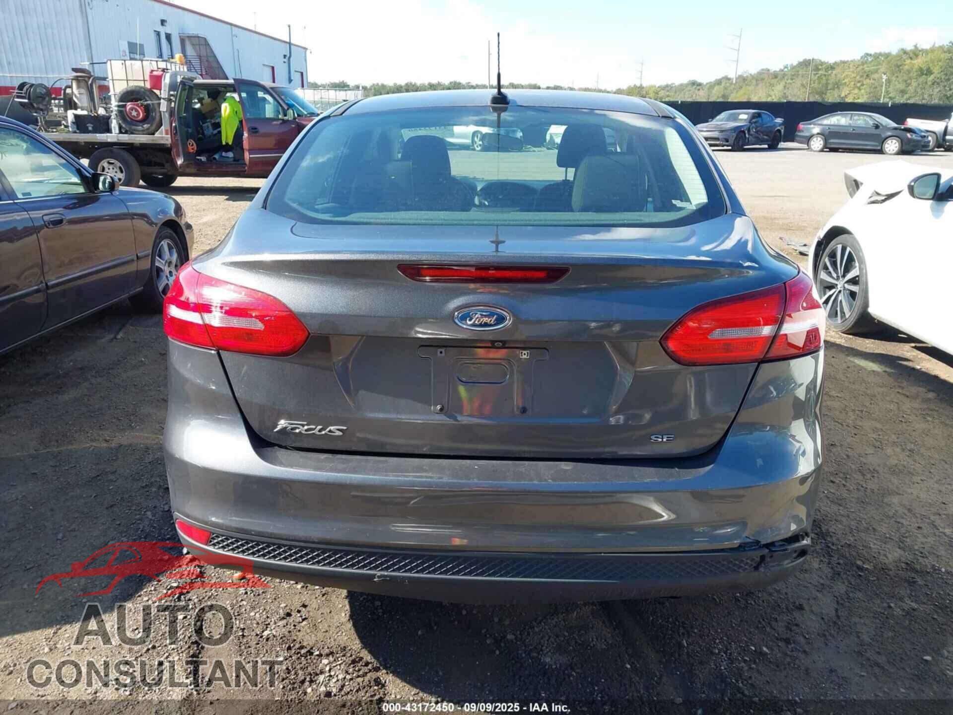 FORD FOCUS 2015 - 1FADP3F2XFL273709