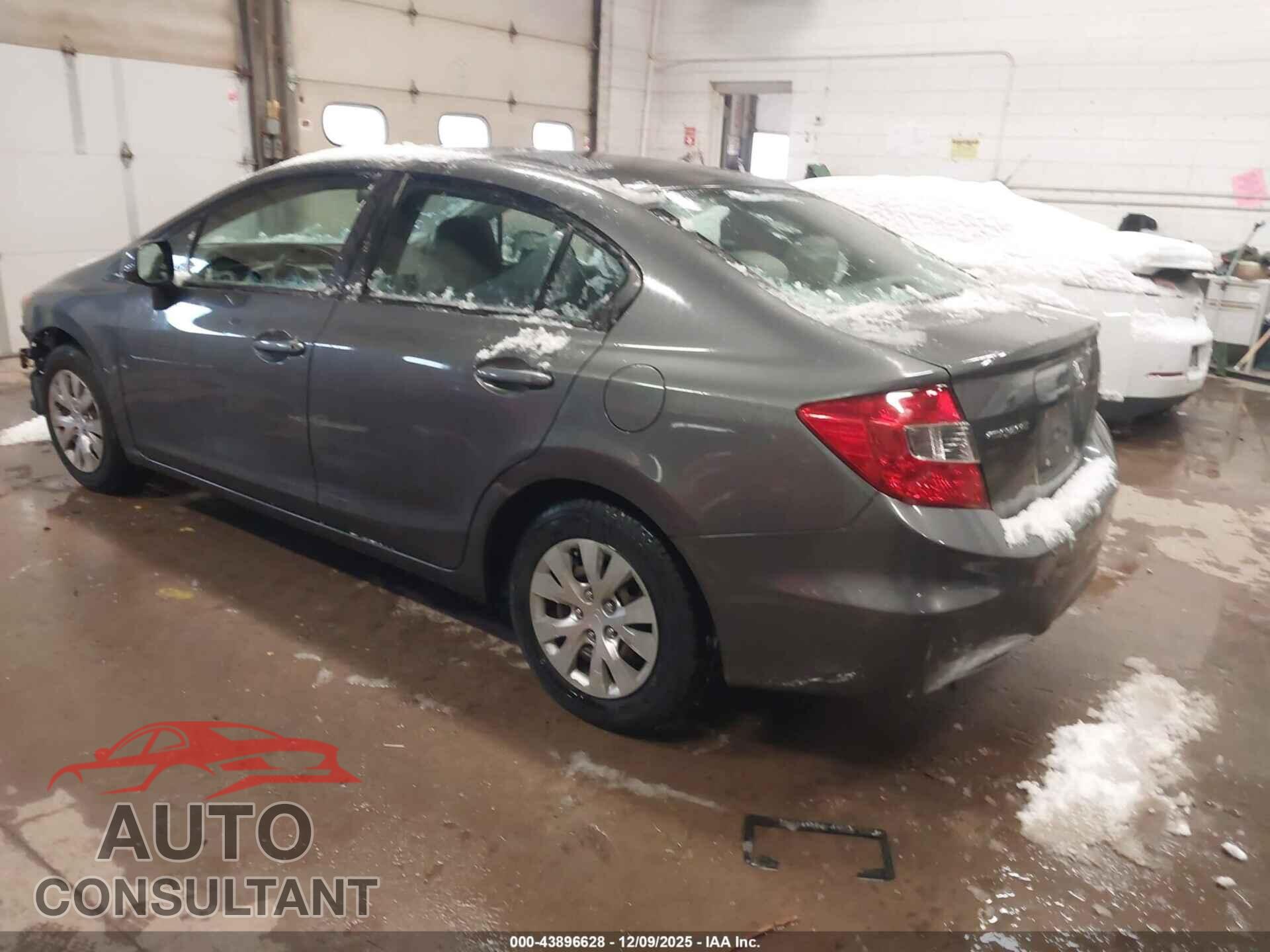 HONDA CIVIC 2012 - 2HGFB2F51CH611658