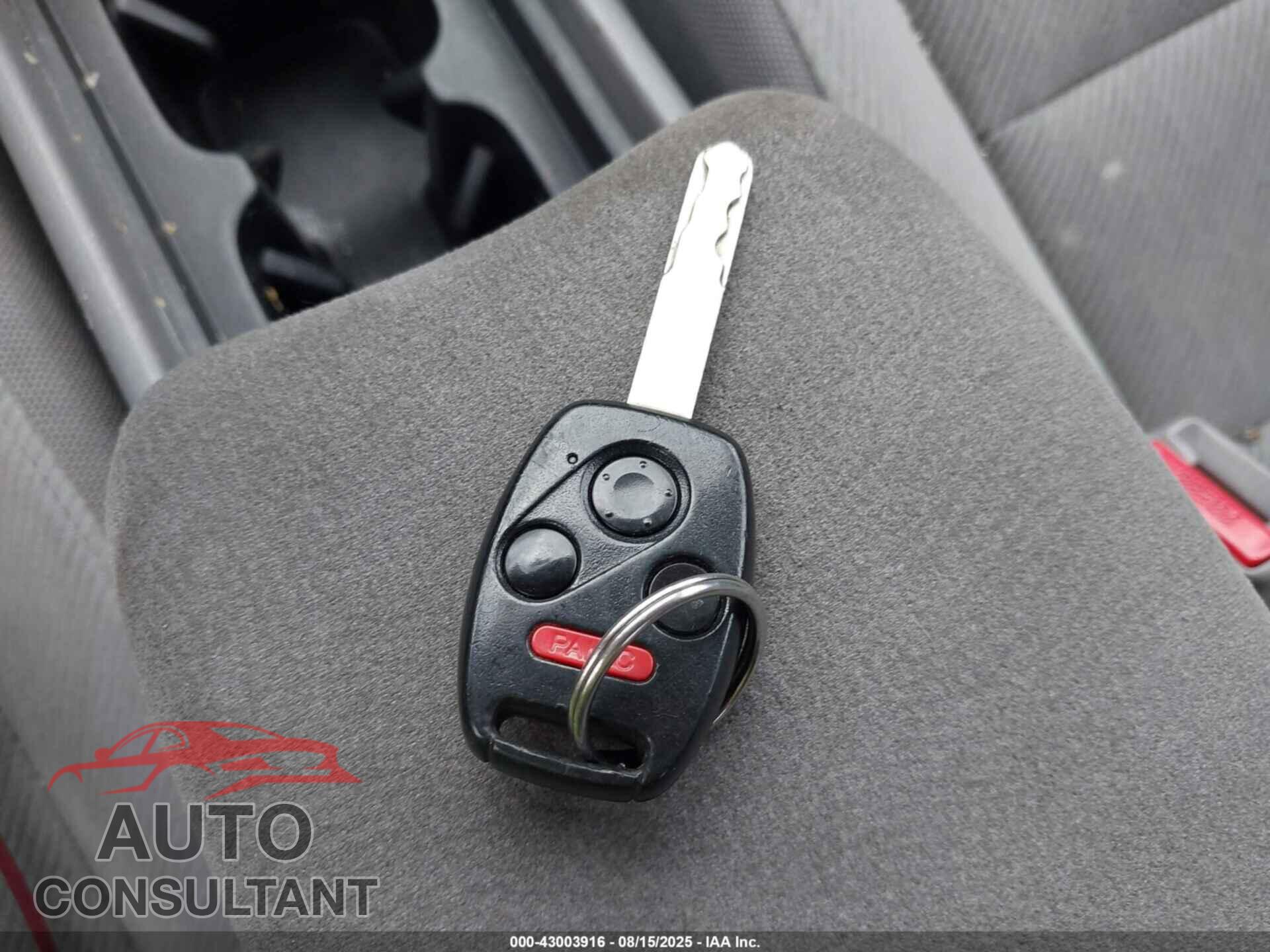 HONDA CIVIC 2010 - 19XFA1F8XAE041206