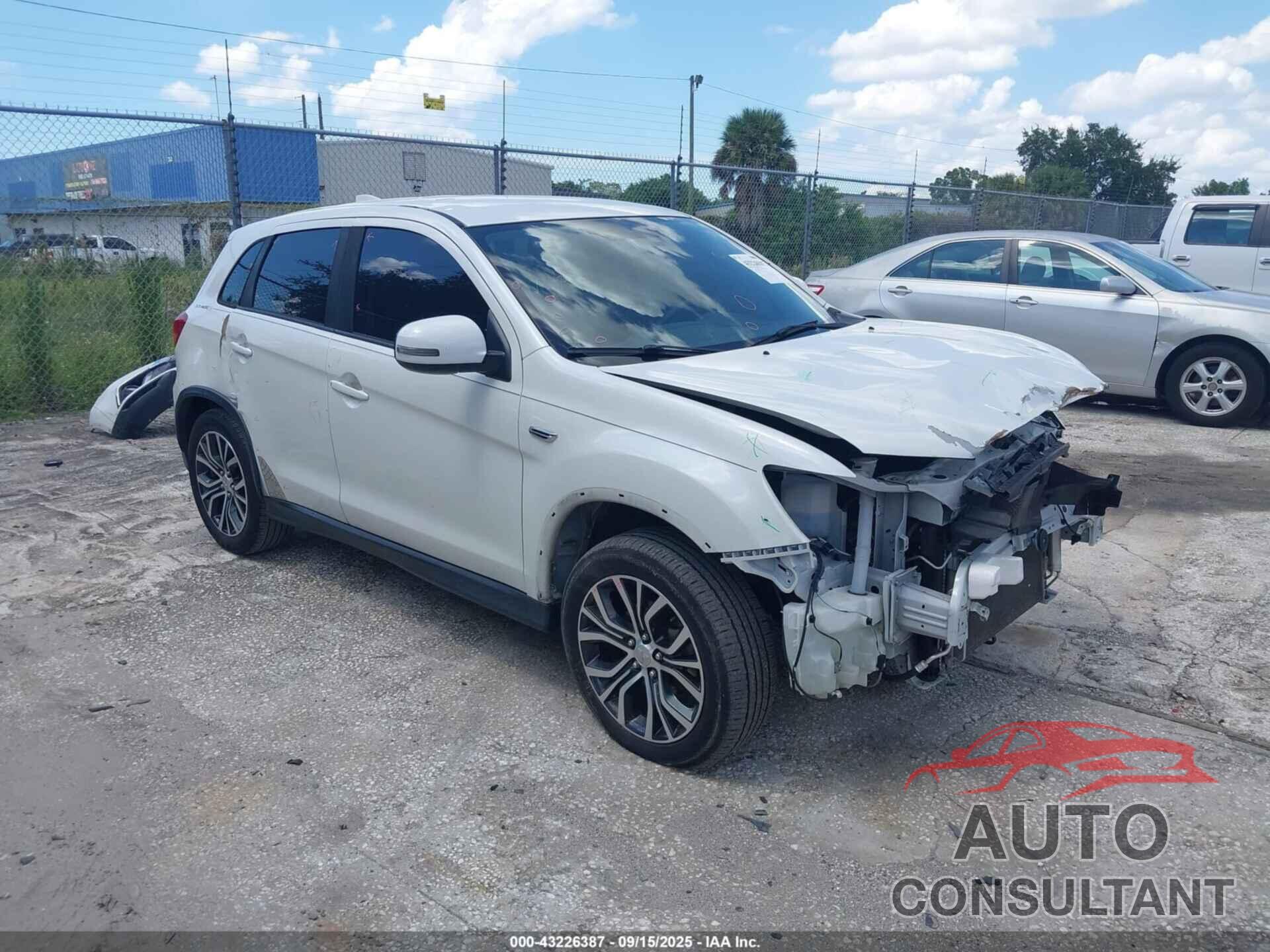 MITSUBISHI OUTLANDER SPORT 2018 - JA4AP3AW8JU020103