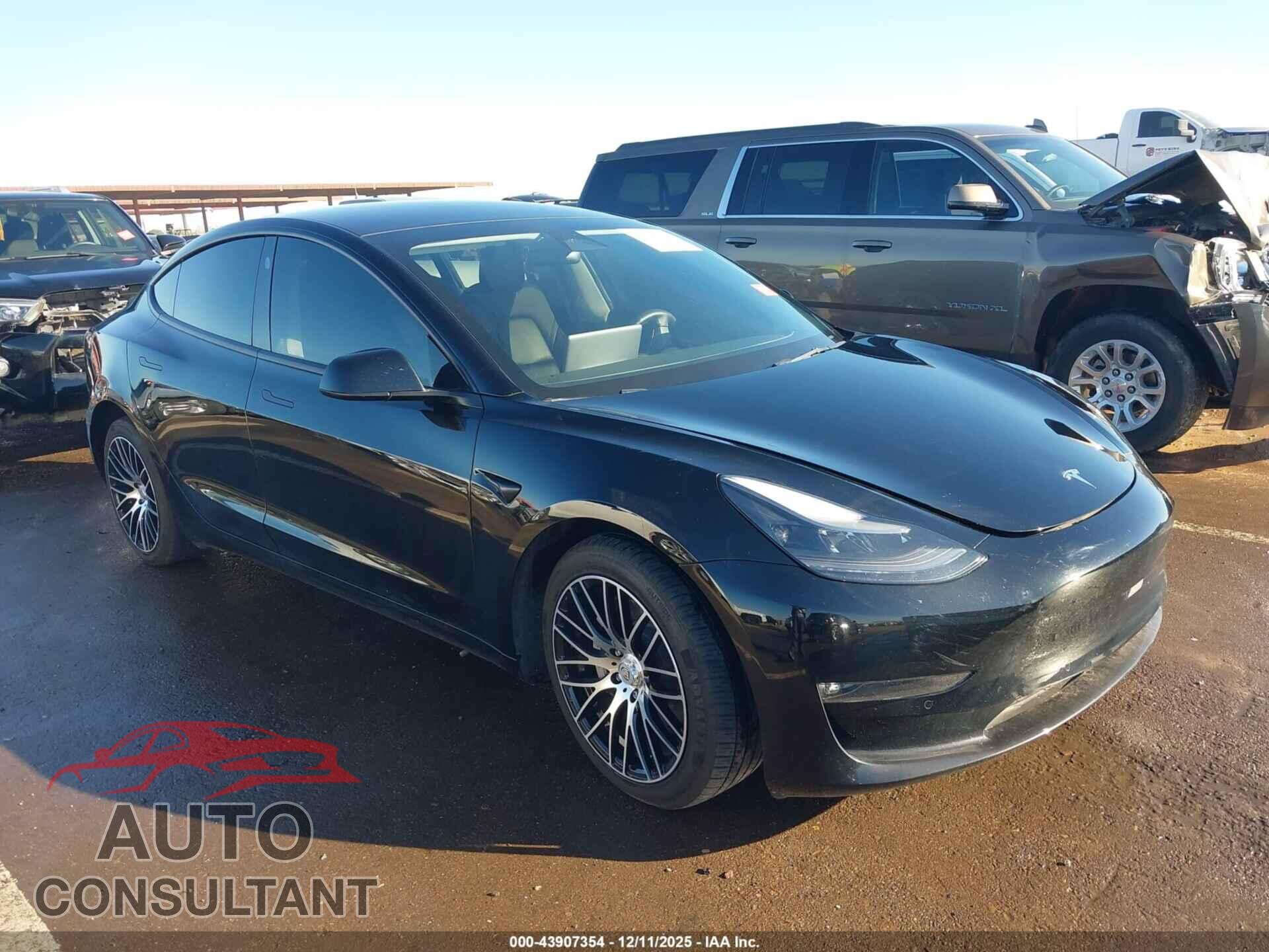 TESLA MODEL 3 2022 - 5YJ3E1EA6NF371663